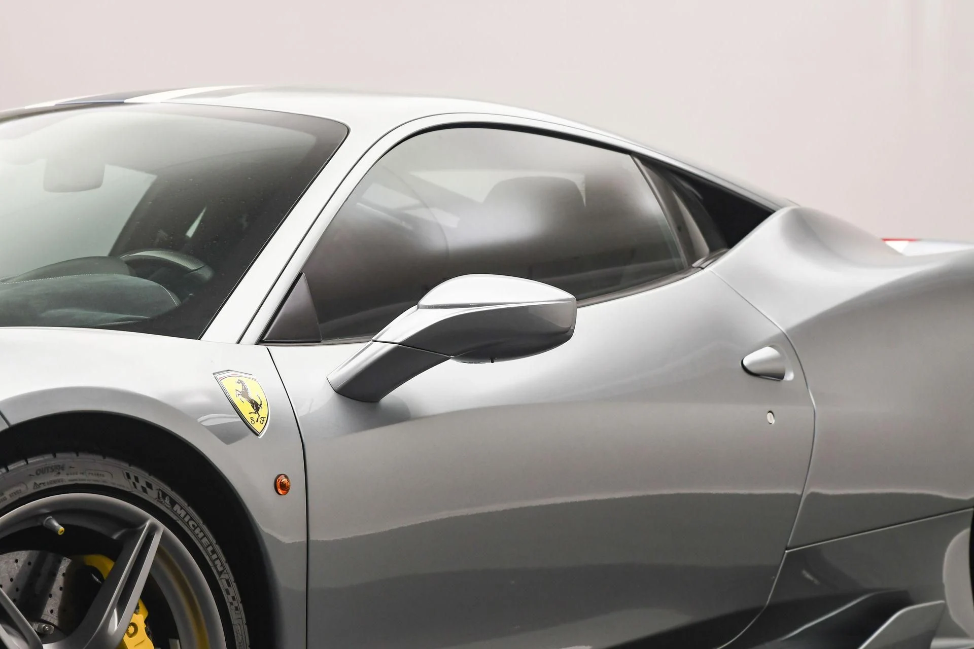 mph008_3366626453_Used_2015_Ferrari_458_Italia_Speciale_1757453408_e8376cf0b3