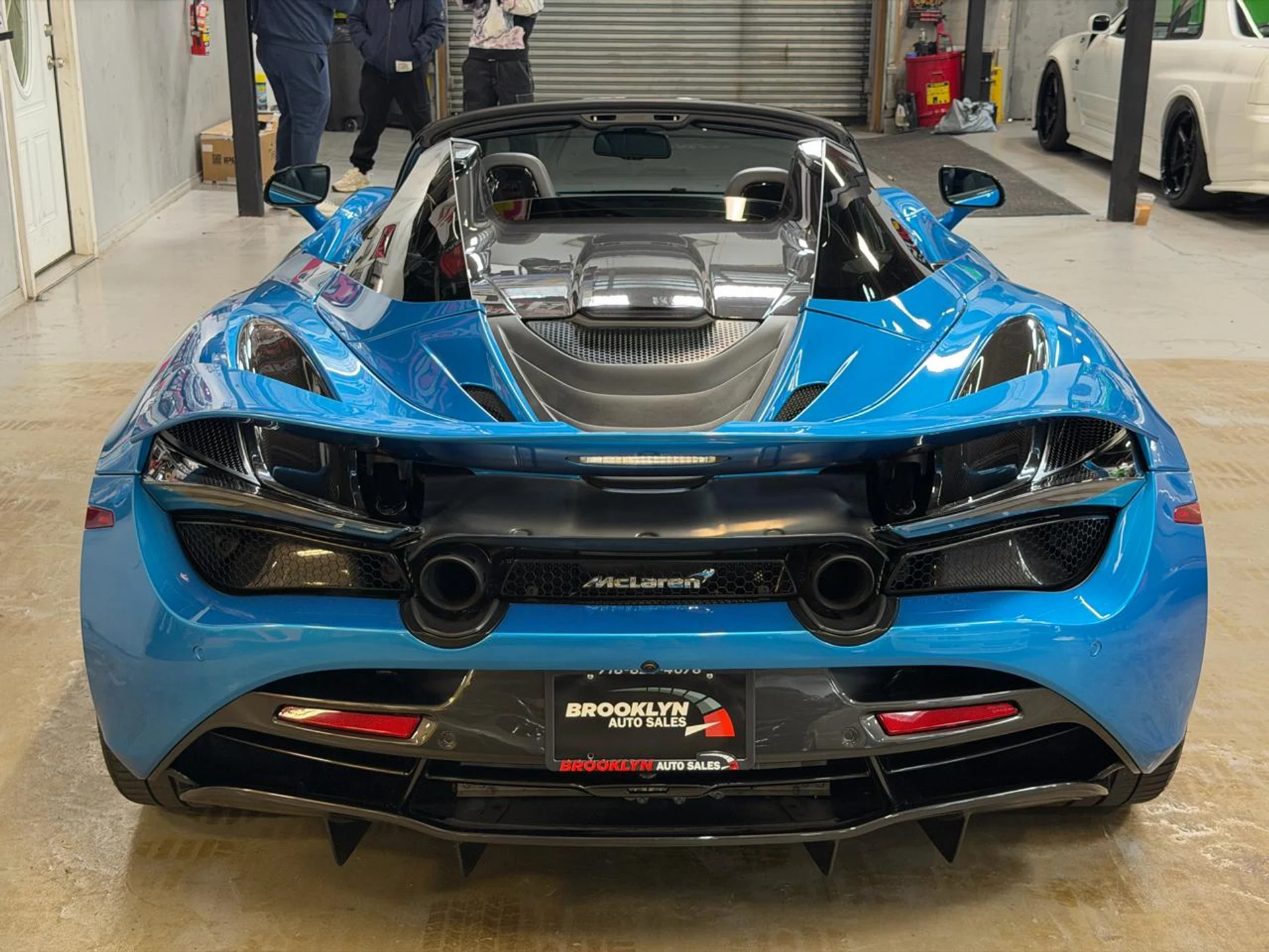 mph008_3375924317_639259391436605619_90f156cc27