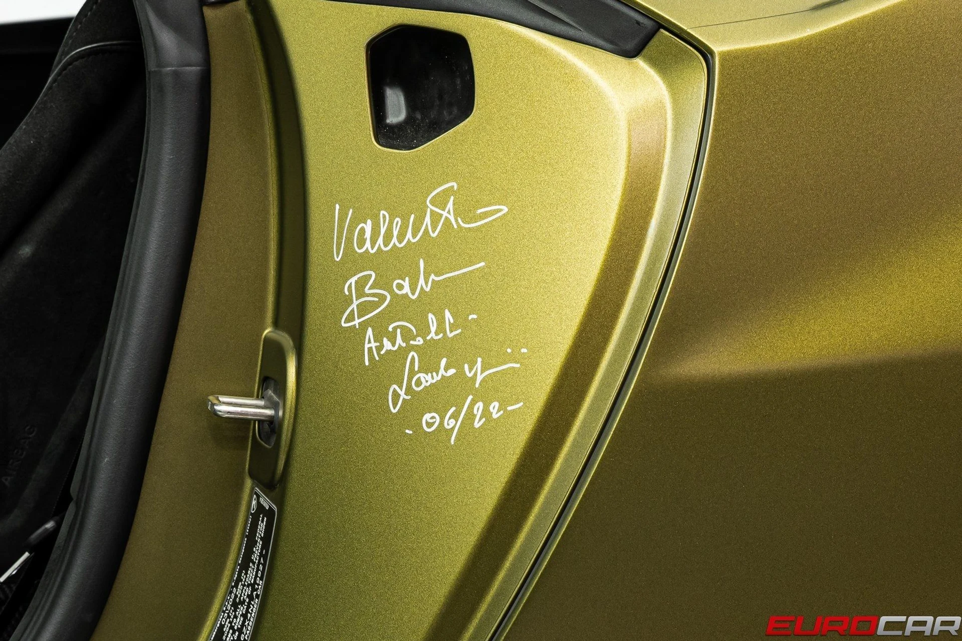 mph008_3382721337_image_9_6a9e7eb195