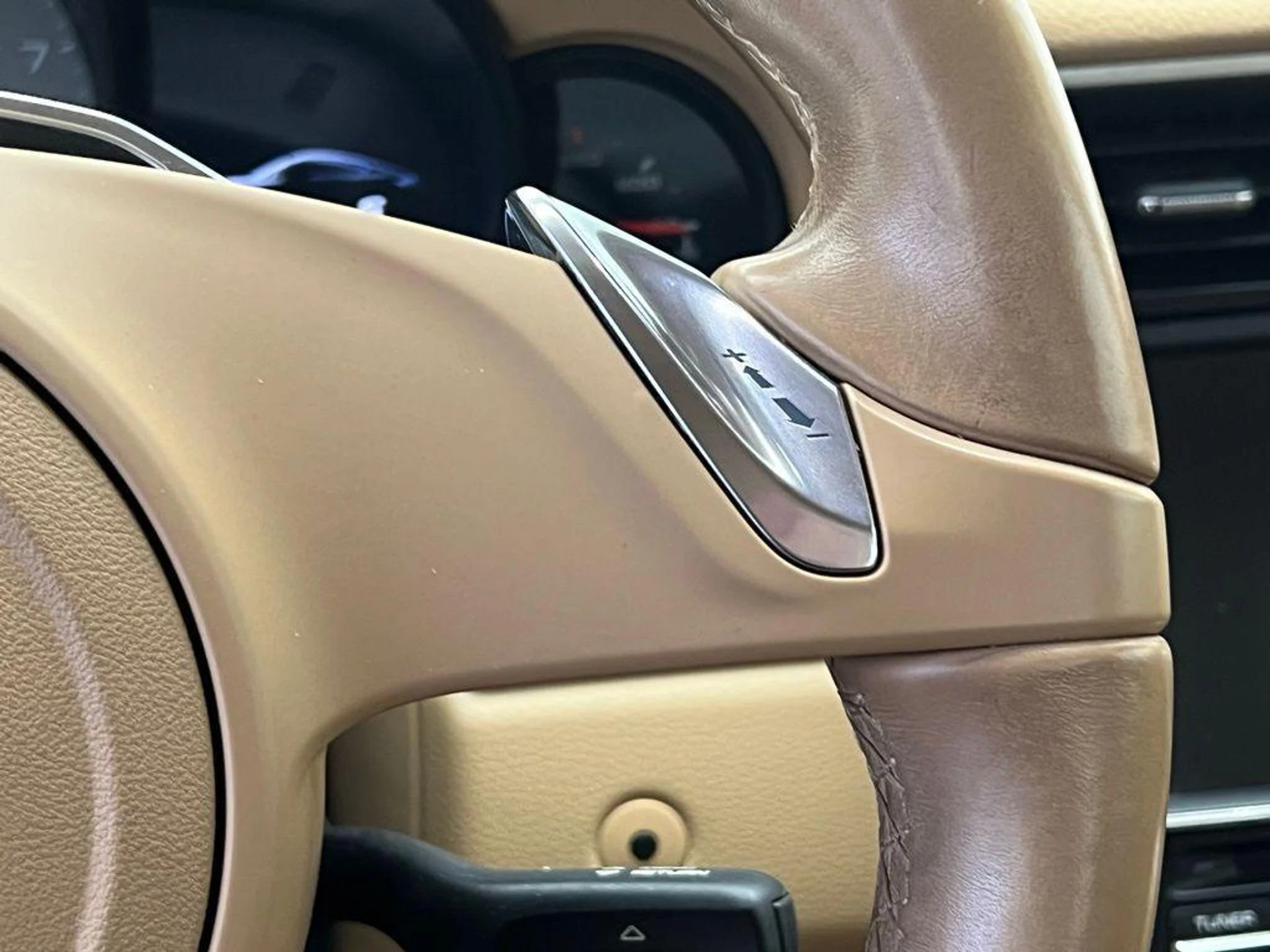 mph008_3385367204_D1_H_Ngj_Km6_Z_Nl_ZX_Gzz_G_Eg9qu_W_Yc_U_d77a6a7a66