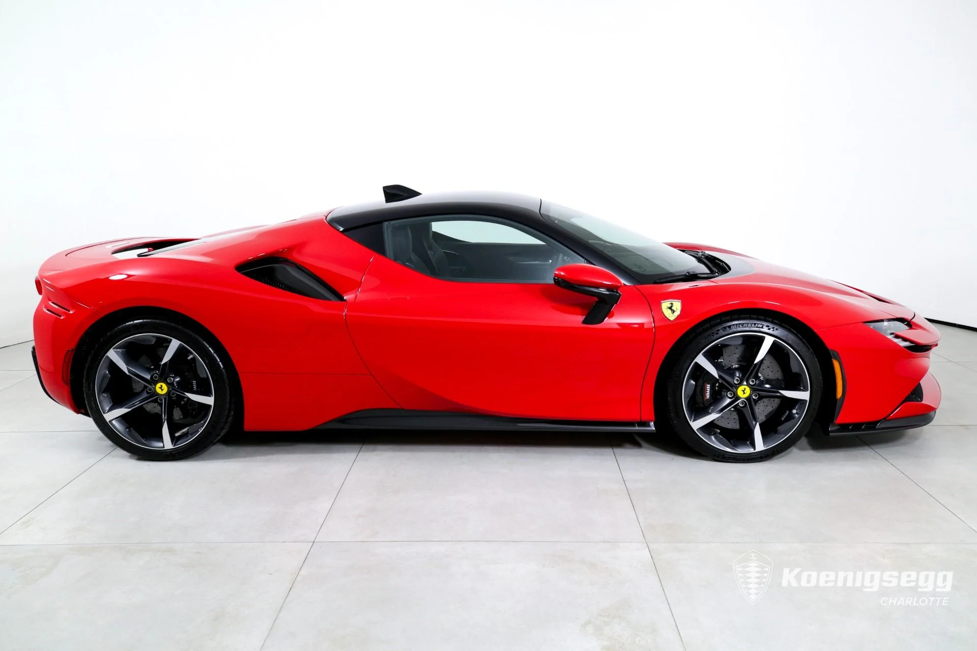mph008_3389319245_Used_2021_Ferrari_SF_90_Stradale_1746560721_45cbf277dc