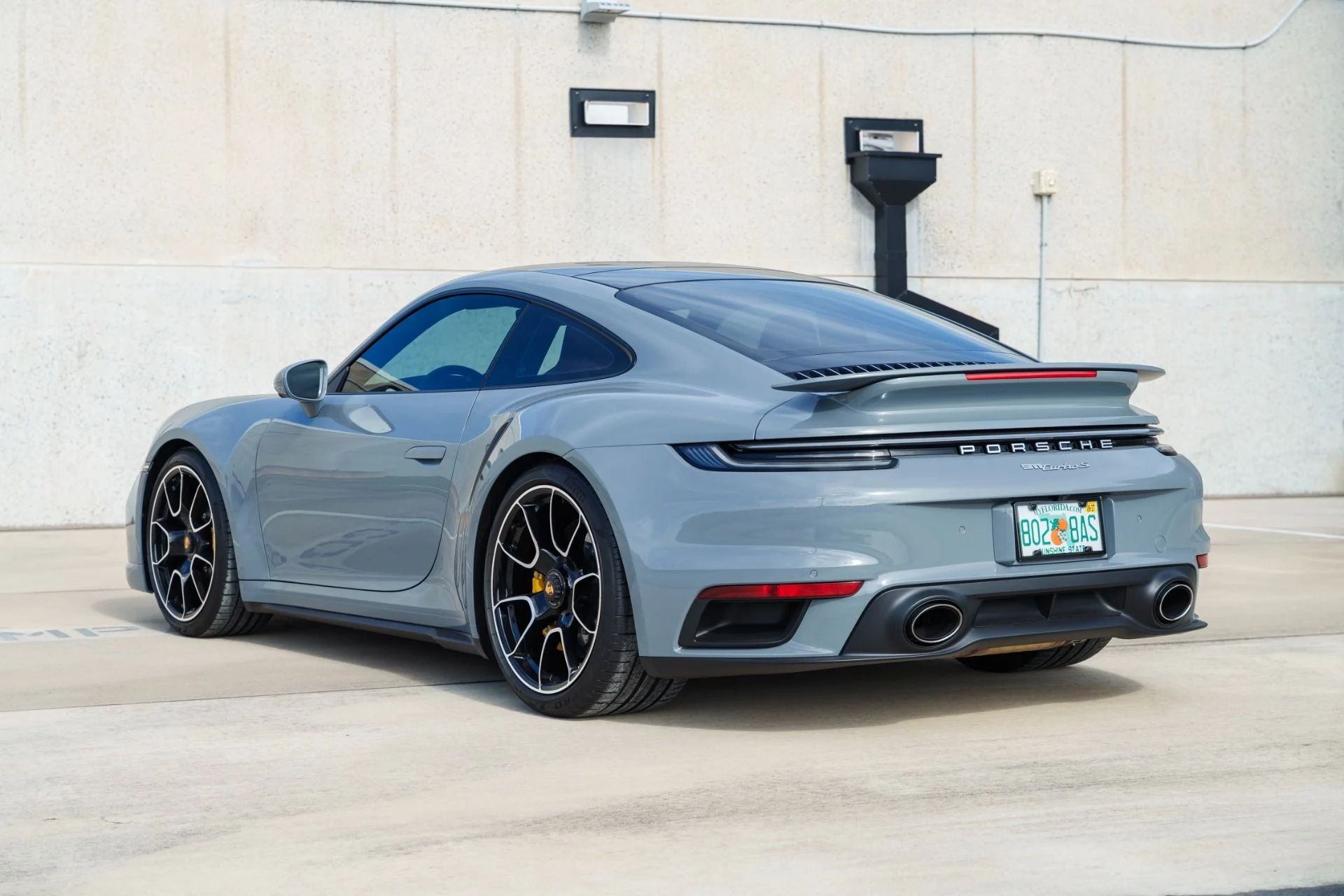 mph008_3390790960_Used_2024_Porsche_911_Turbo_S_1786490224_c2a2ac4fde