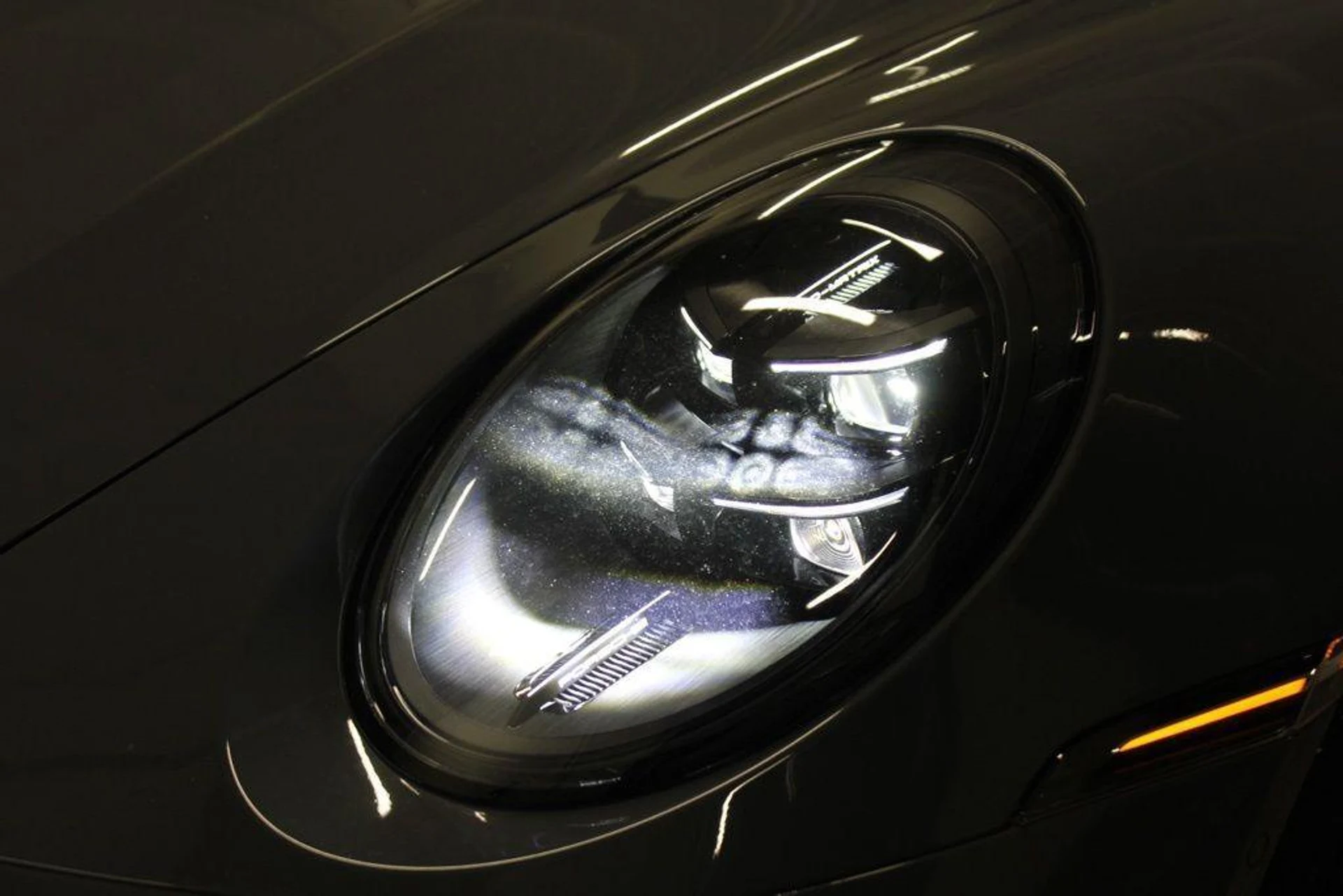 mph008_339937288_p3wj8ff_B4_Ggmrp88er_n_V2k_Kz_BI_c0474ab03e