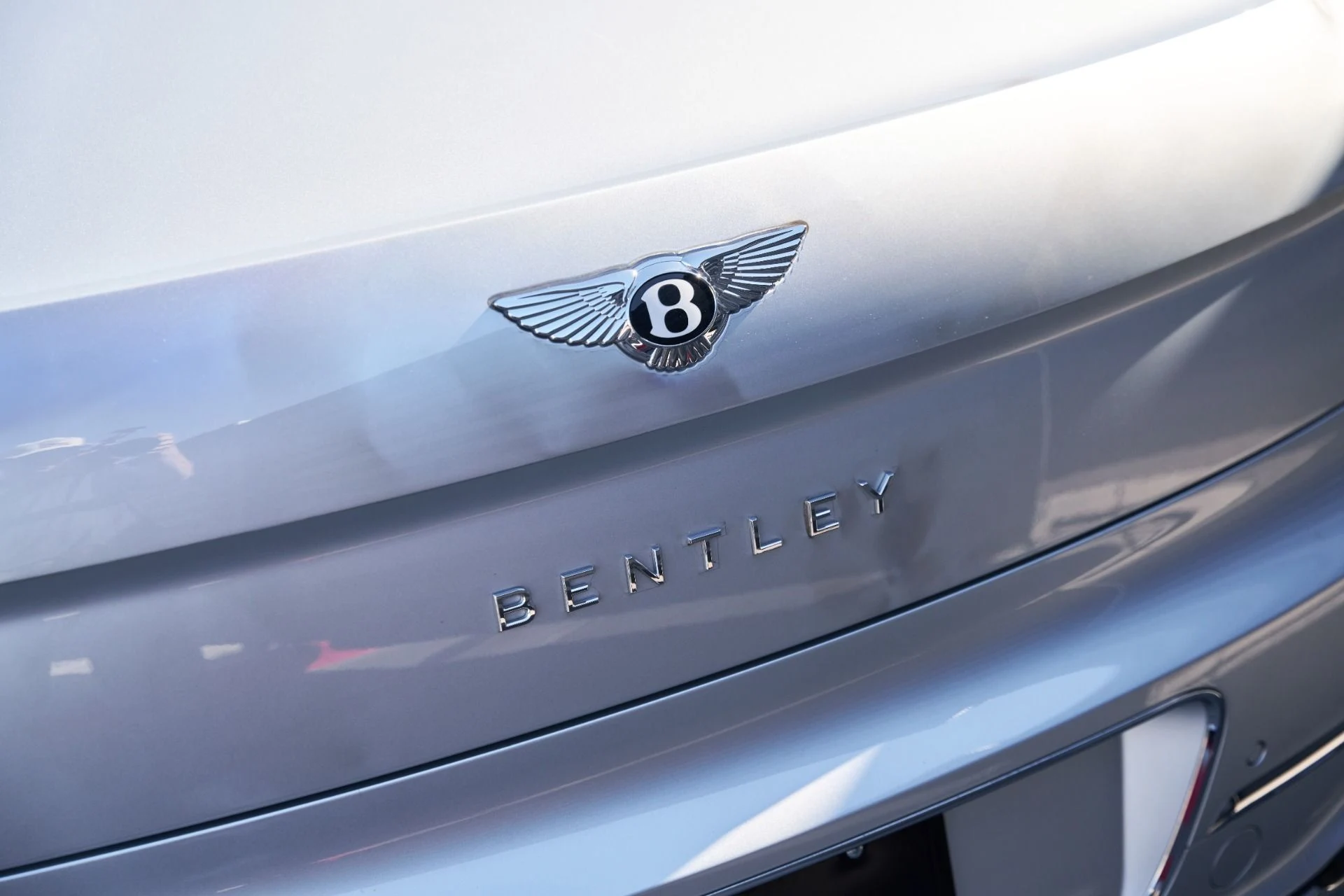 mph008_3403168005_Used_2022_Bentley_Flying_Spur_V8_1793211950_f5f562cd99