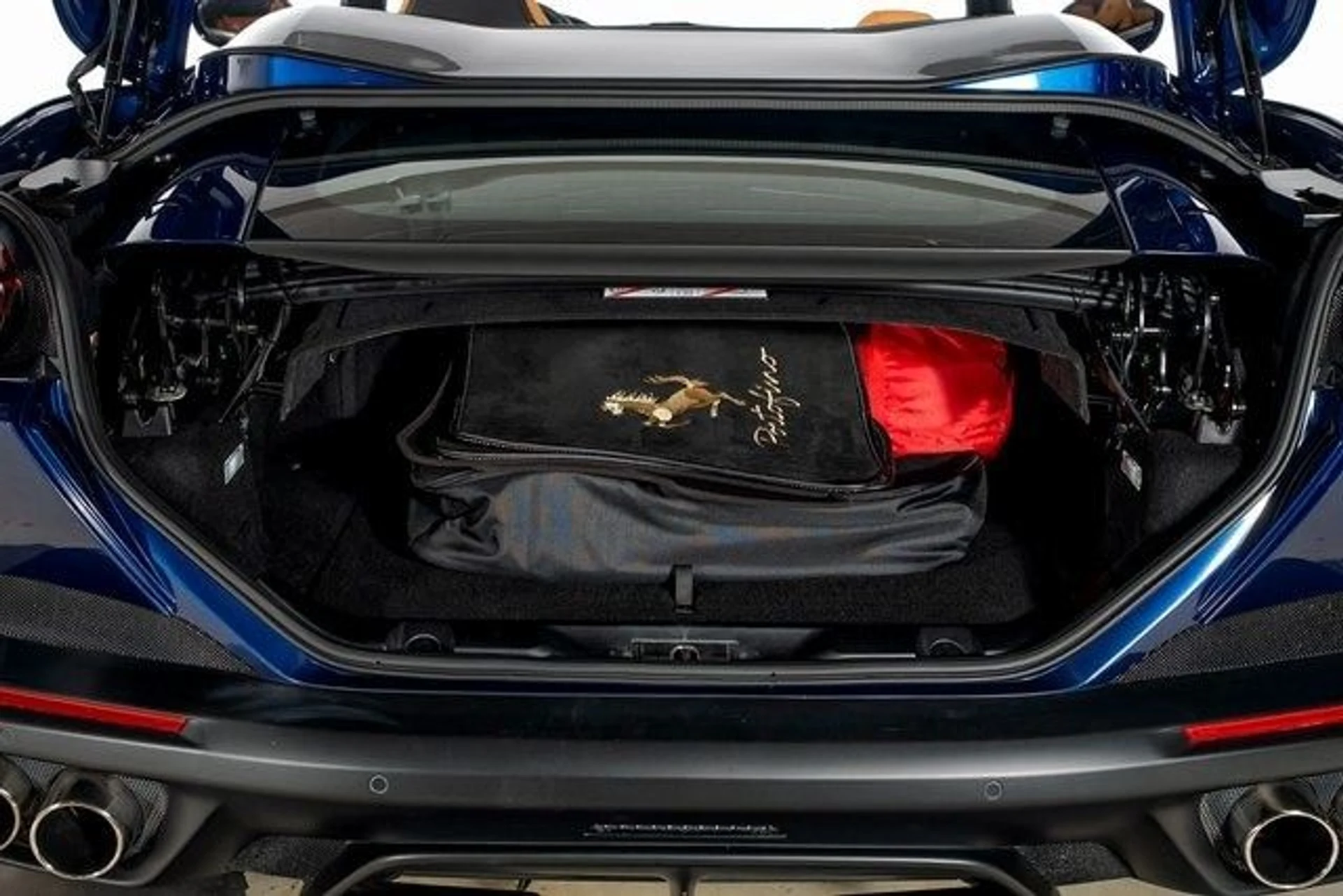 mph008_3406546242_04affaecb3cc99472d5d0ccf524d4e12x_1d9ad62295