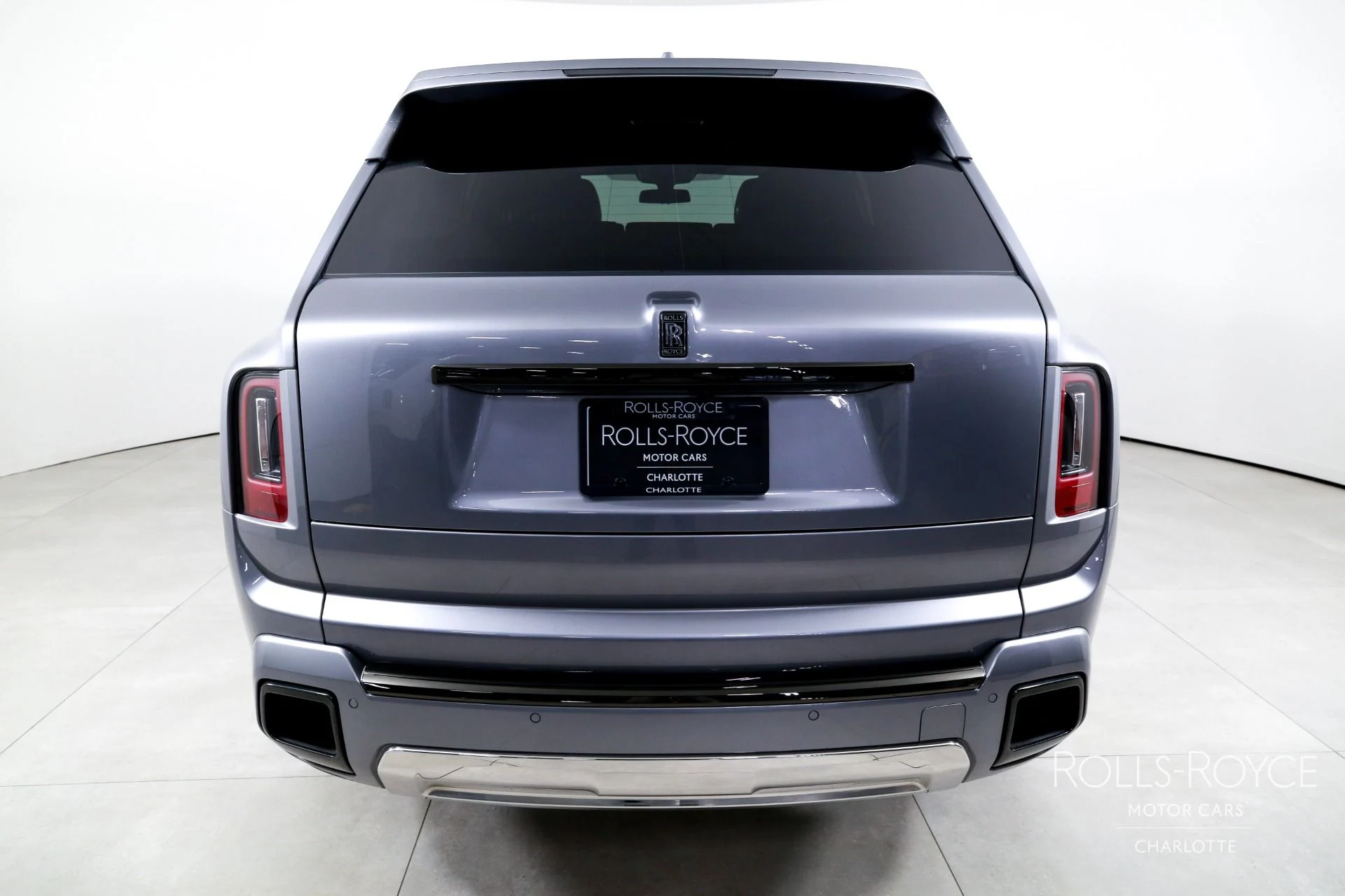 mph008_3407143146_Used_2026_Rolls_Royce_Black_Badge_Cullinan_1771362951_d0bbf52c84