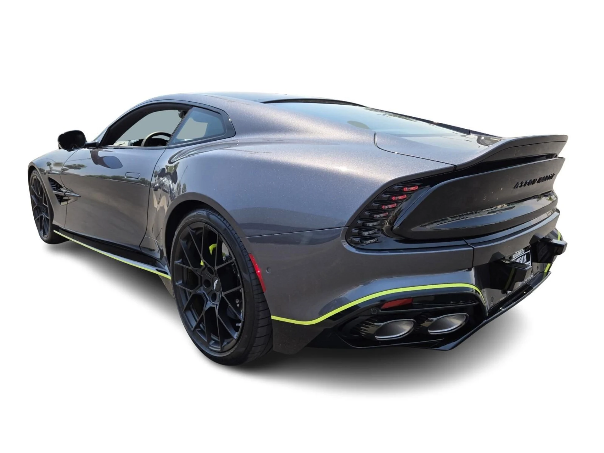 mph008_3408186822_New_2025_Aston_Martin_Vanquish_V12_1754459270_56c484f216