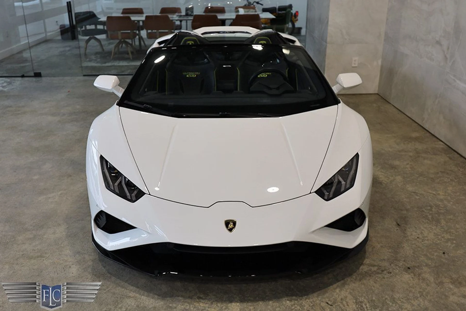 mph008_3410375514_used_2020_lamborghini_huracan_evo_spyderrwd_9689_22838869_9_1024_4ad7e77b64