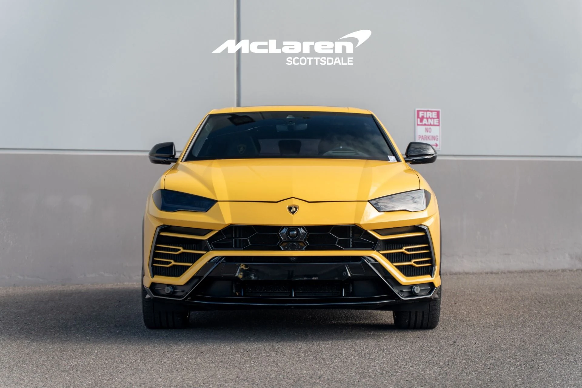 mph008_3413369821_Used_2021_LAMBORGHINI_URUS_1775537131_39feb52dc4