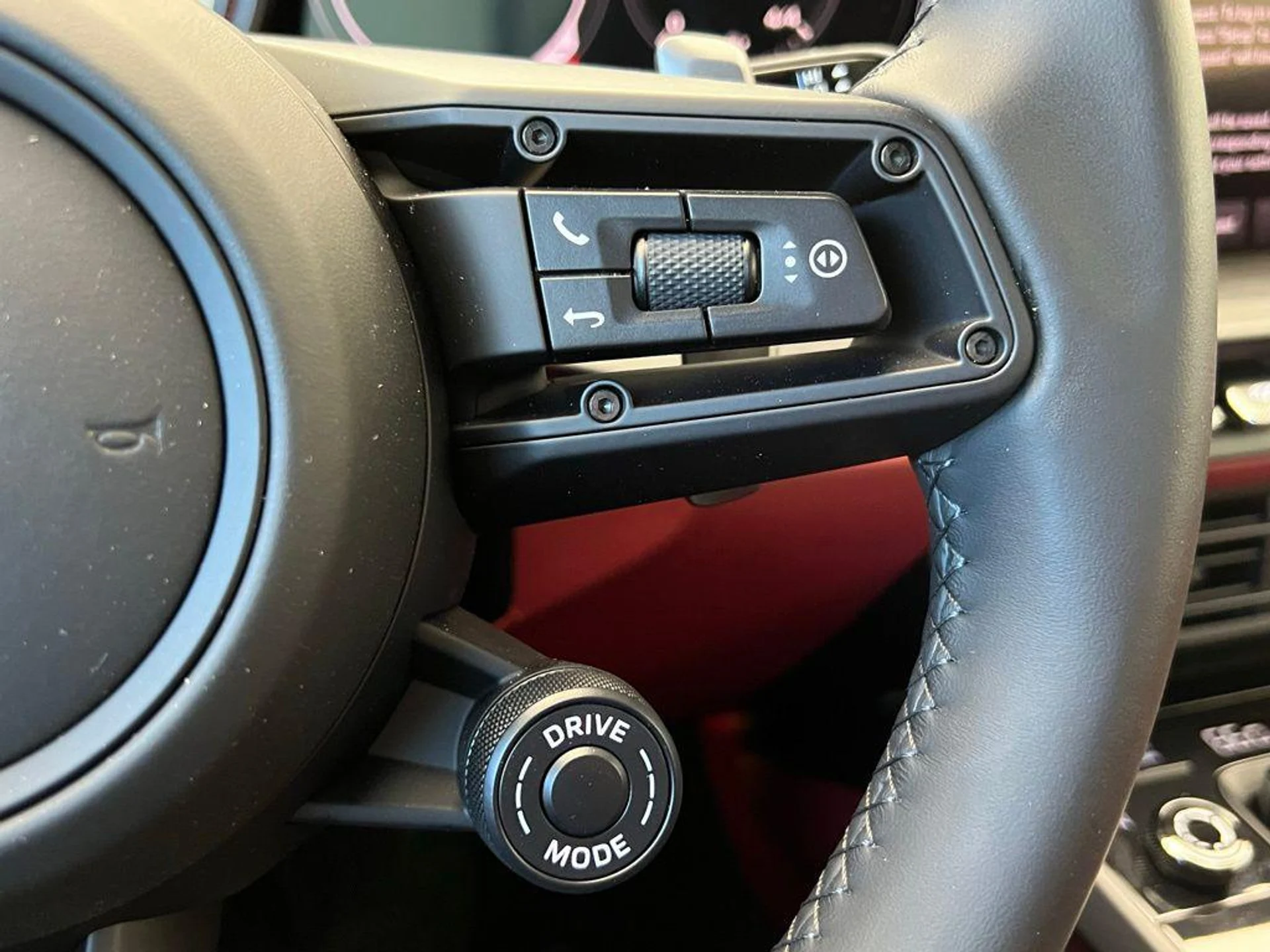 mph008_3417380712_Rnx_AEY_Ir_LOPS_1nj_Z_Wwg_Mjo_B_Giw_E_d5f1ef88ff