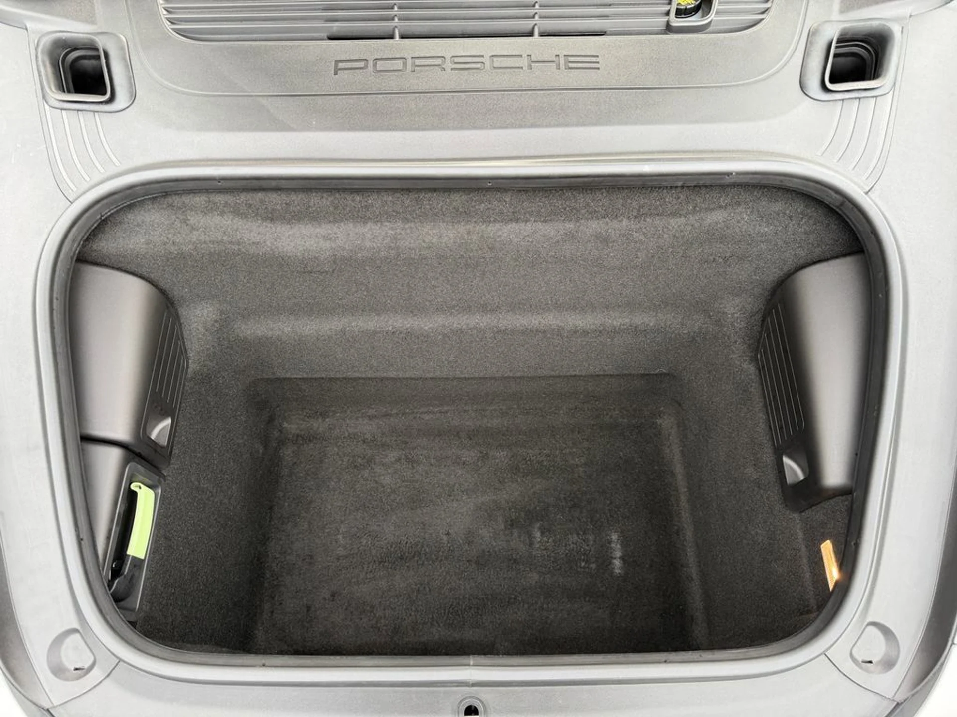 mph008_3417422763_c3b98e99a29c4e69b3573dab94ba1db9_86078dd426