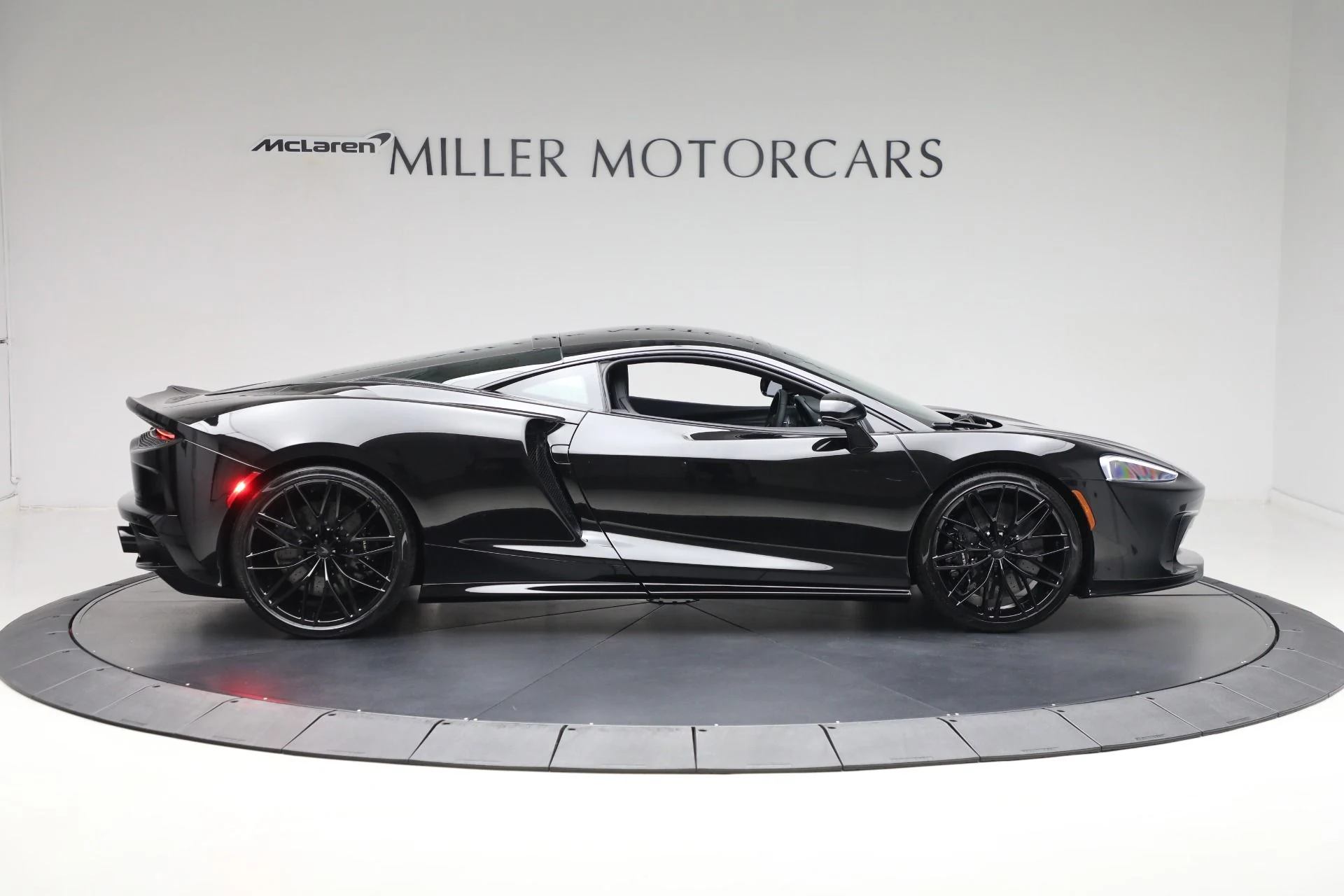 mph008_3418809705_Used_2025_Mc_Laren_GTS_Tech_Lux_eb87d40a20
