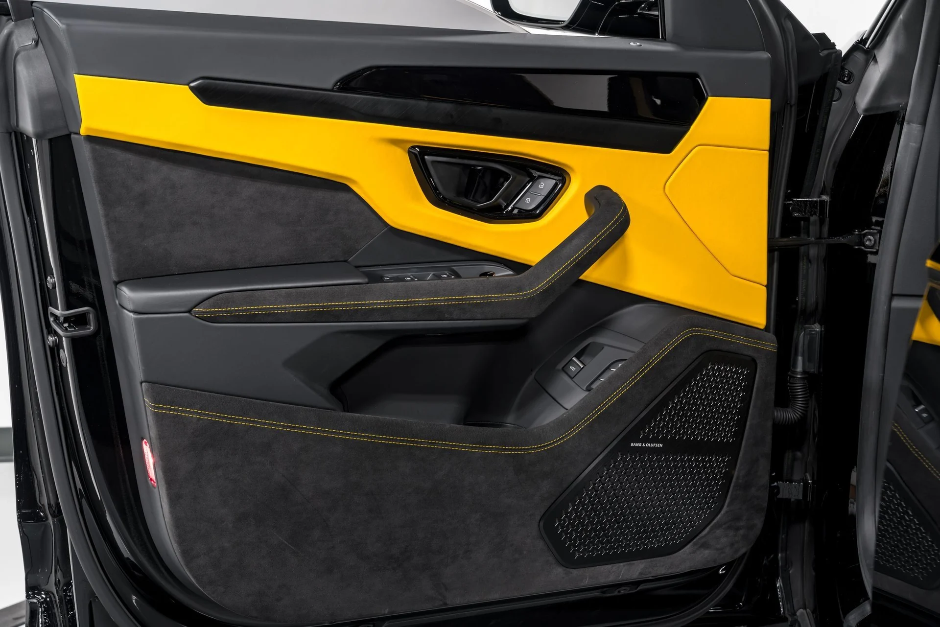 mph008_3423946152_9a75a0a52ca88e4110afc652088117a5x_de5433e34b