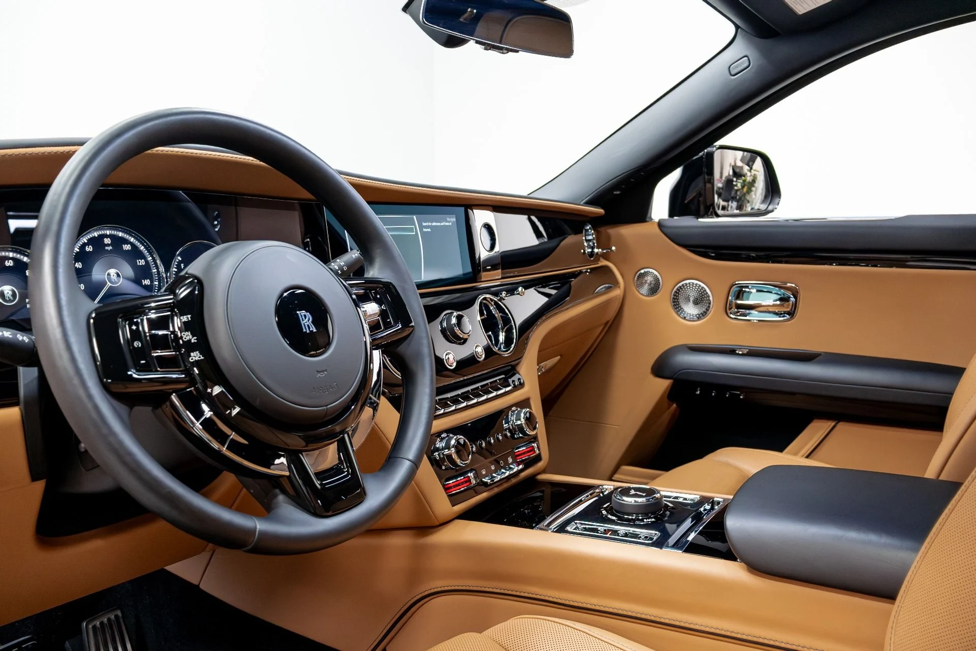 mph008_3430226042_Used_2022_Rolls_Royce_Ghost_1776784973_25c8700785