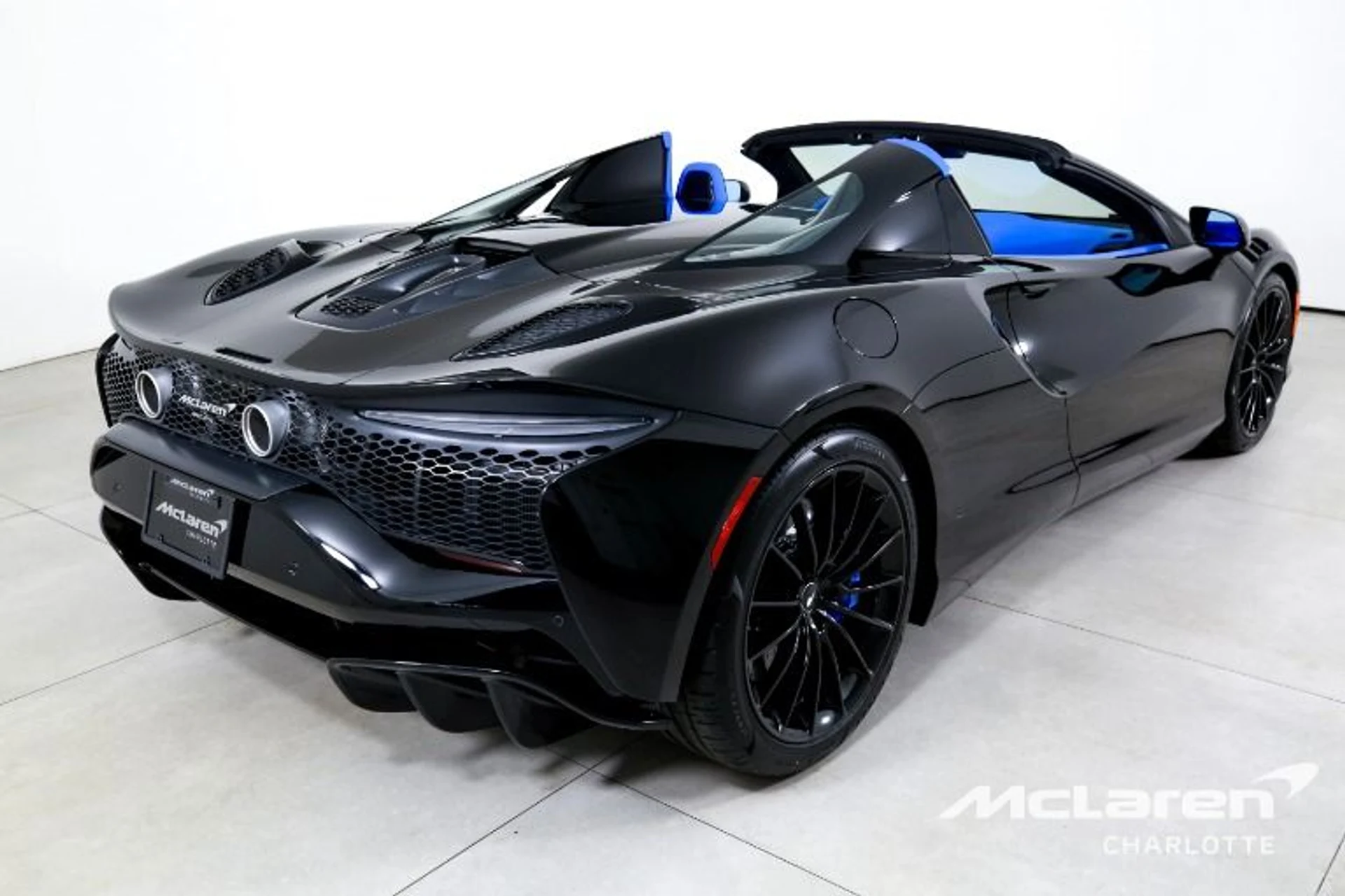 mph008_3440003885_New_2025_Mc_Laren_Artura_Spider_934ee4a2cb