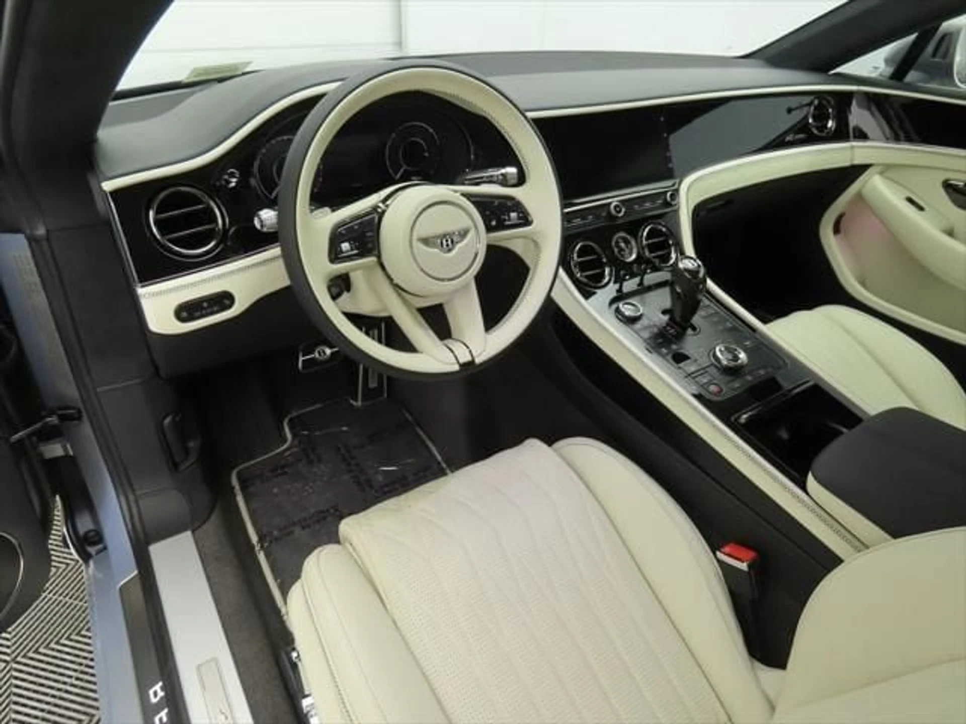 mph008_3446585160_new_2026_bentley_continental_gt_azure_8119_22937672_9_640_7700193477