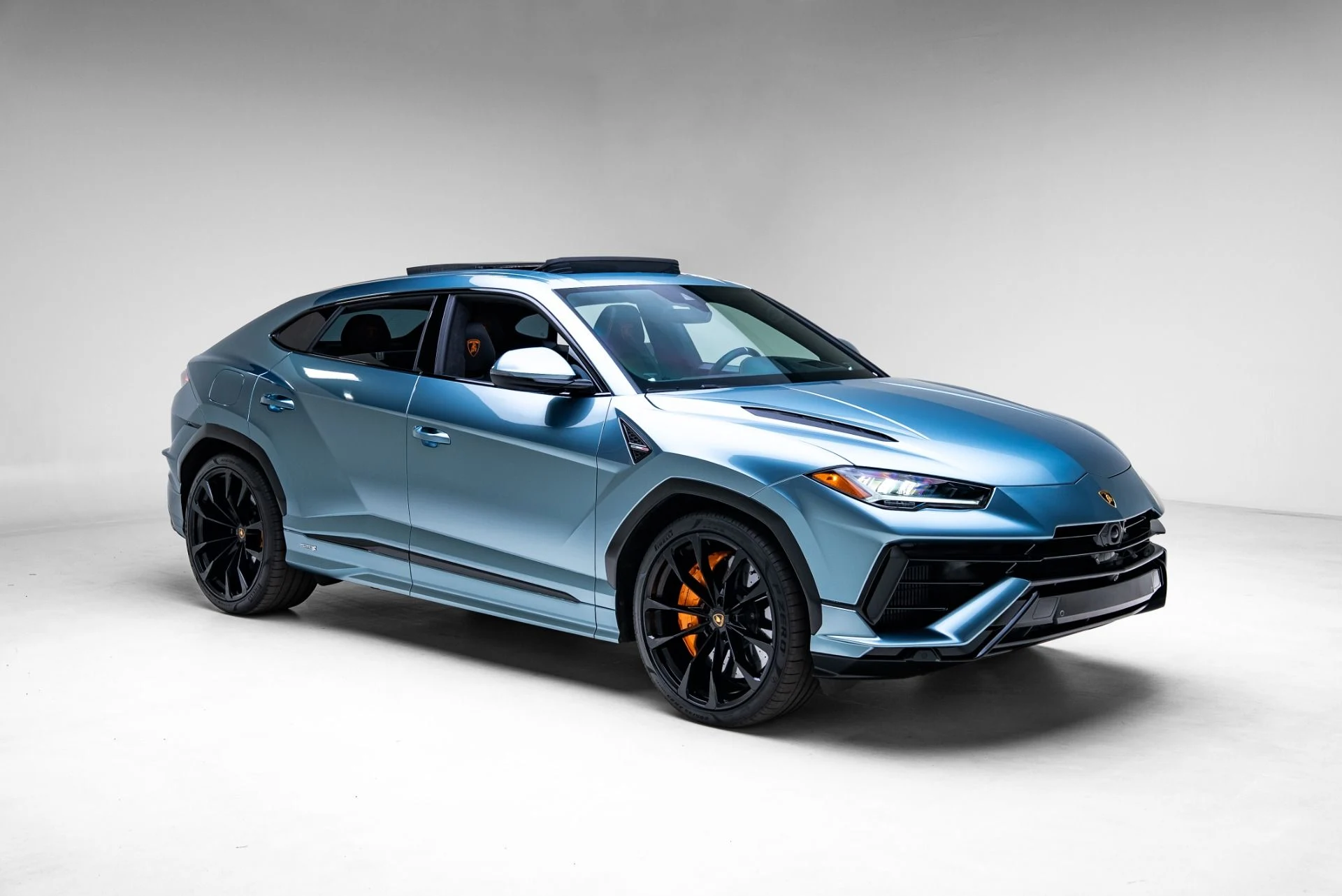 mph008_3448006093_Used_2023_Lamborghini_Urus_S_1775088158_55ffc3105f