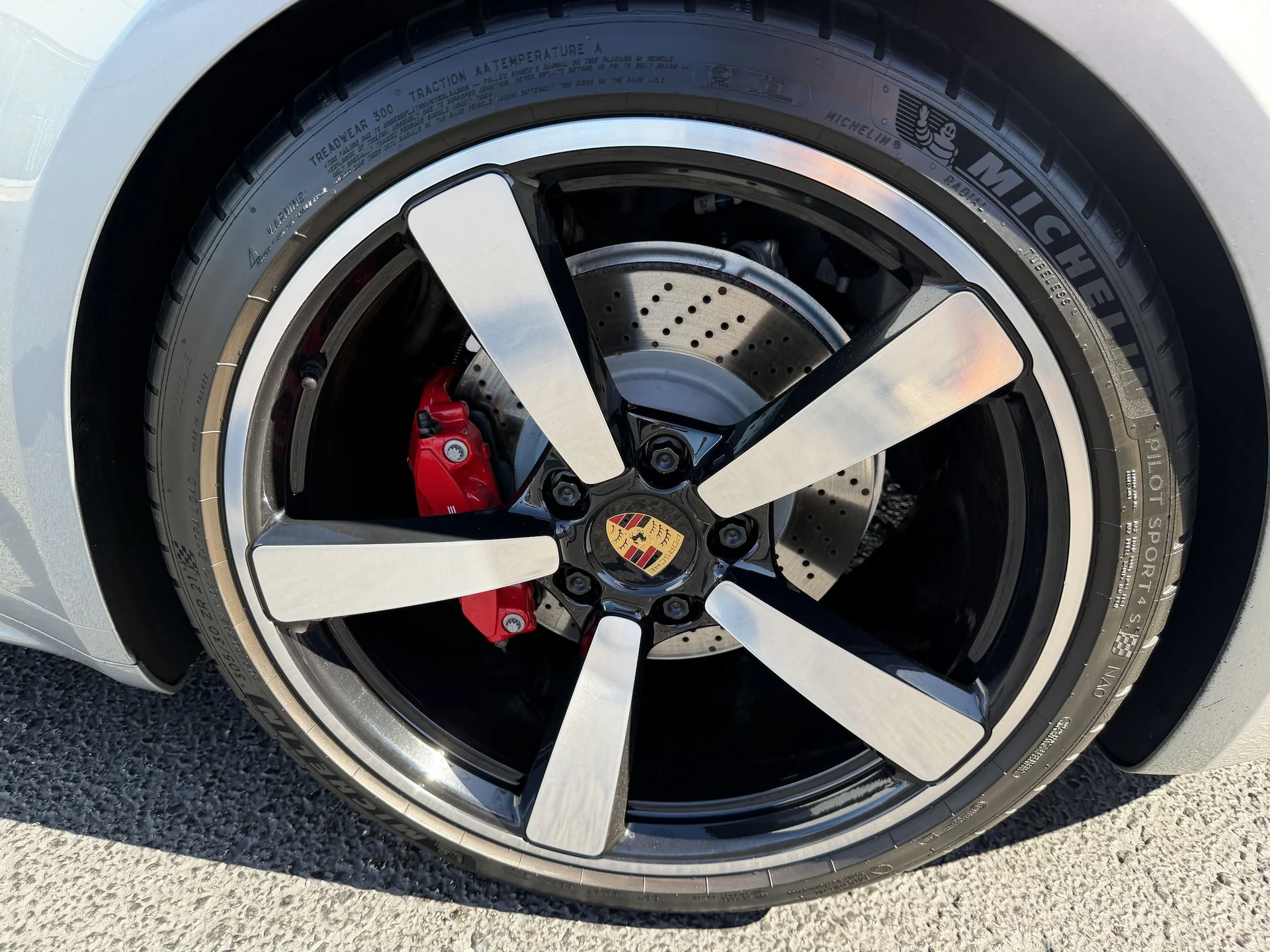 mph008_3449745537_699b4b5db68ac41d42fa32f8ee07d9acx_923507cdf8