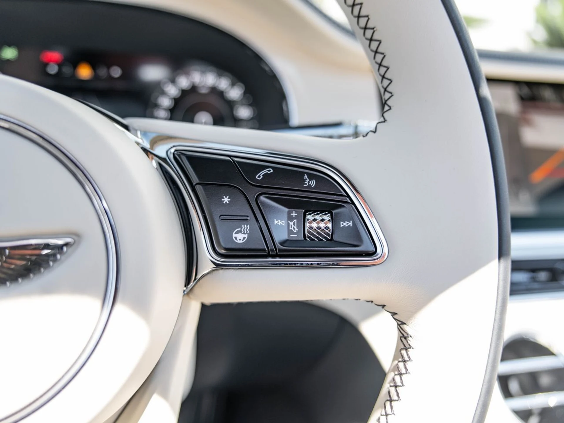 mph008_3451347793_abbc65c5231cf06dd1dc847cc6b4c9dex_0377f6377e