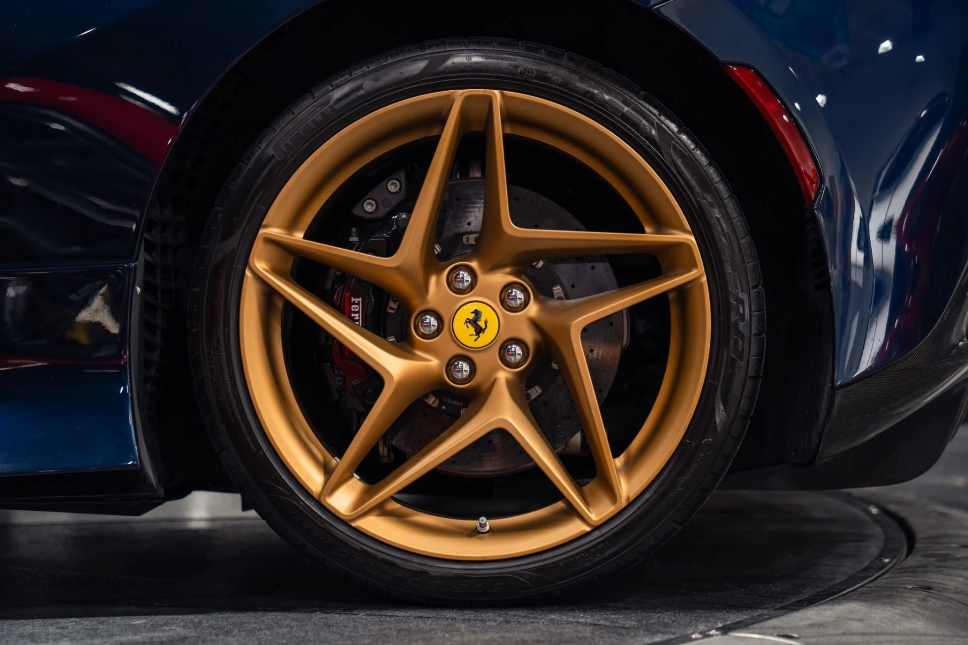 mph008_3462456976_Used_2022_Ferrari_F8_Spider_Tailor_Made_1785567772_6aef59b94c
