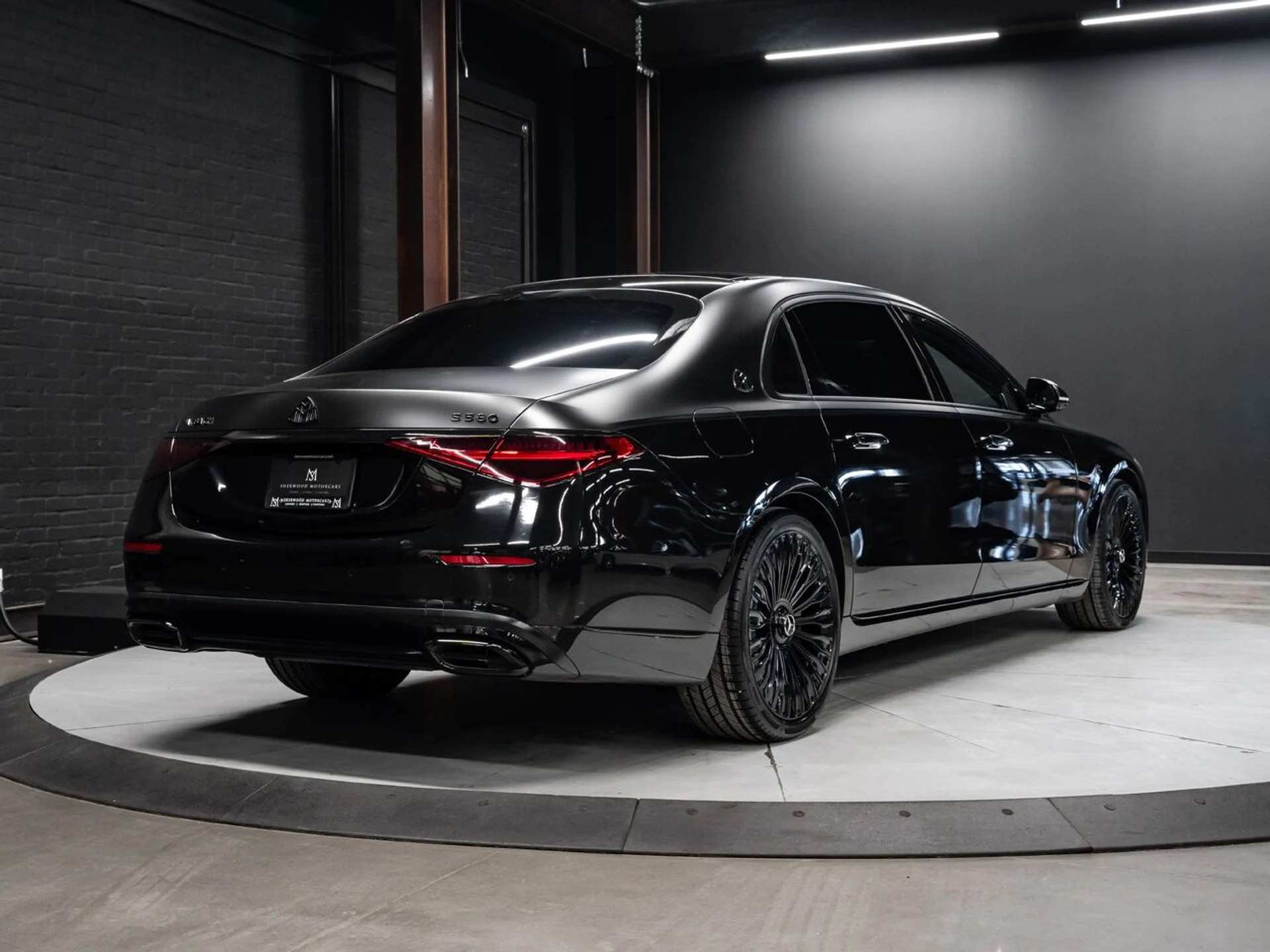 mph008_3468479305_mercedes_benz_s_class_2023_d17ecacc03