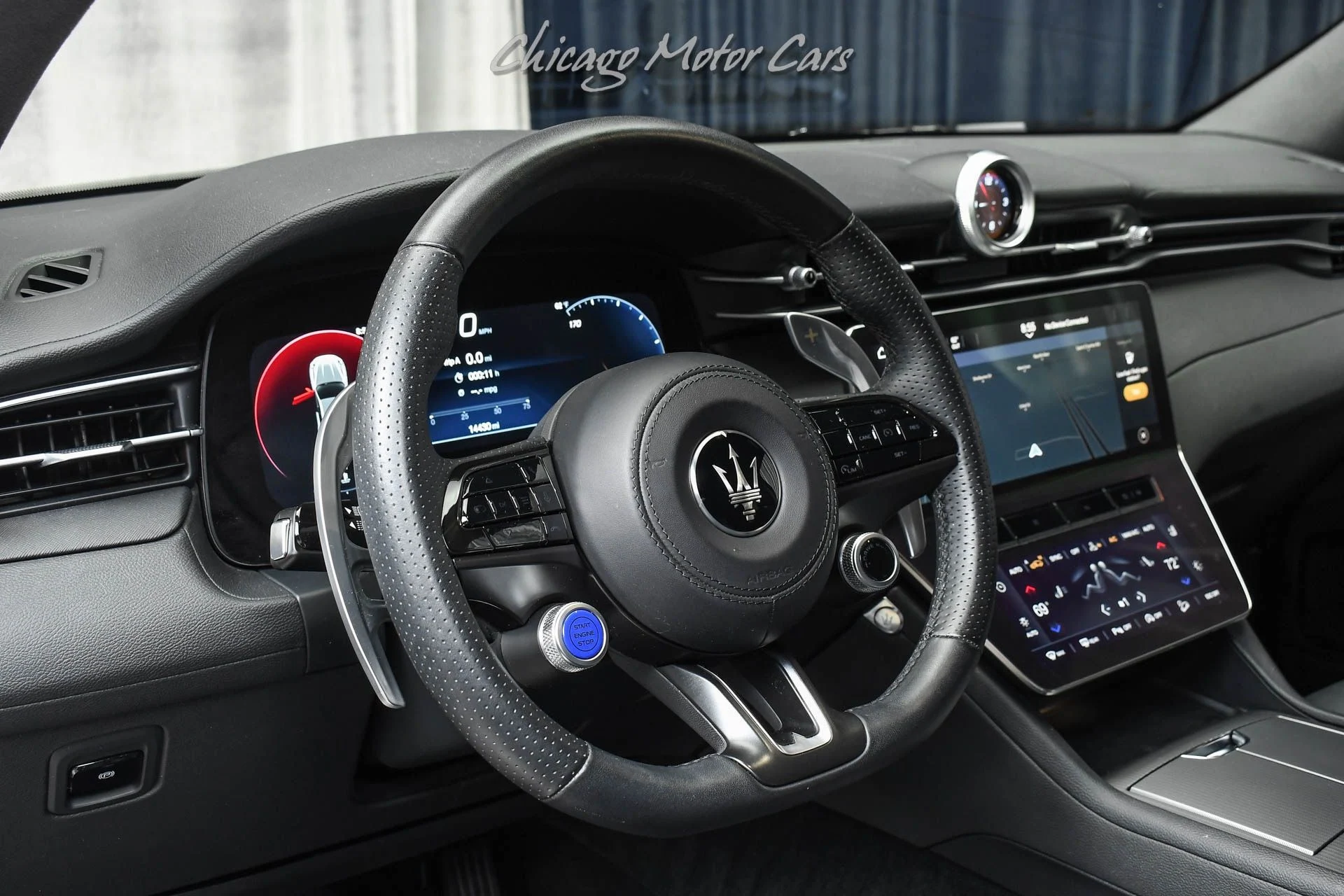 mph008_3478276142_13156_p9_l_e9370161db