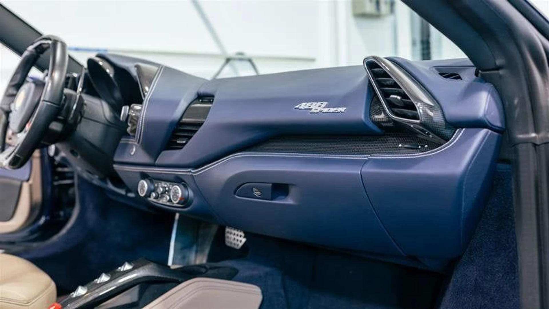 mph008_3480613792_fa566901647f4bb8b4dad3a7a8c671ab_2231d613cb