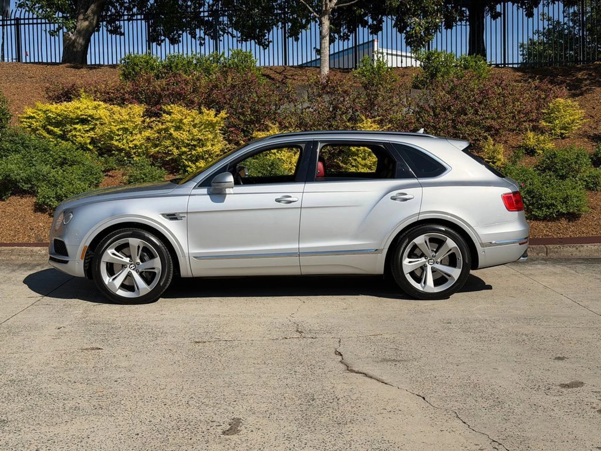 mph008_3480944356_2dc5739337324178a7ee7775392cbc73_2e46ee82aa