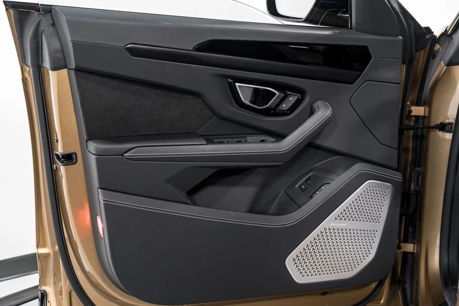 mph008_3496934639_2ccf3886c091ca5edfd30bc74890f7f4x_251bdfc3d2