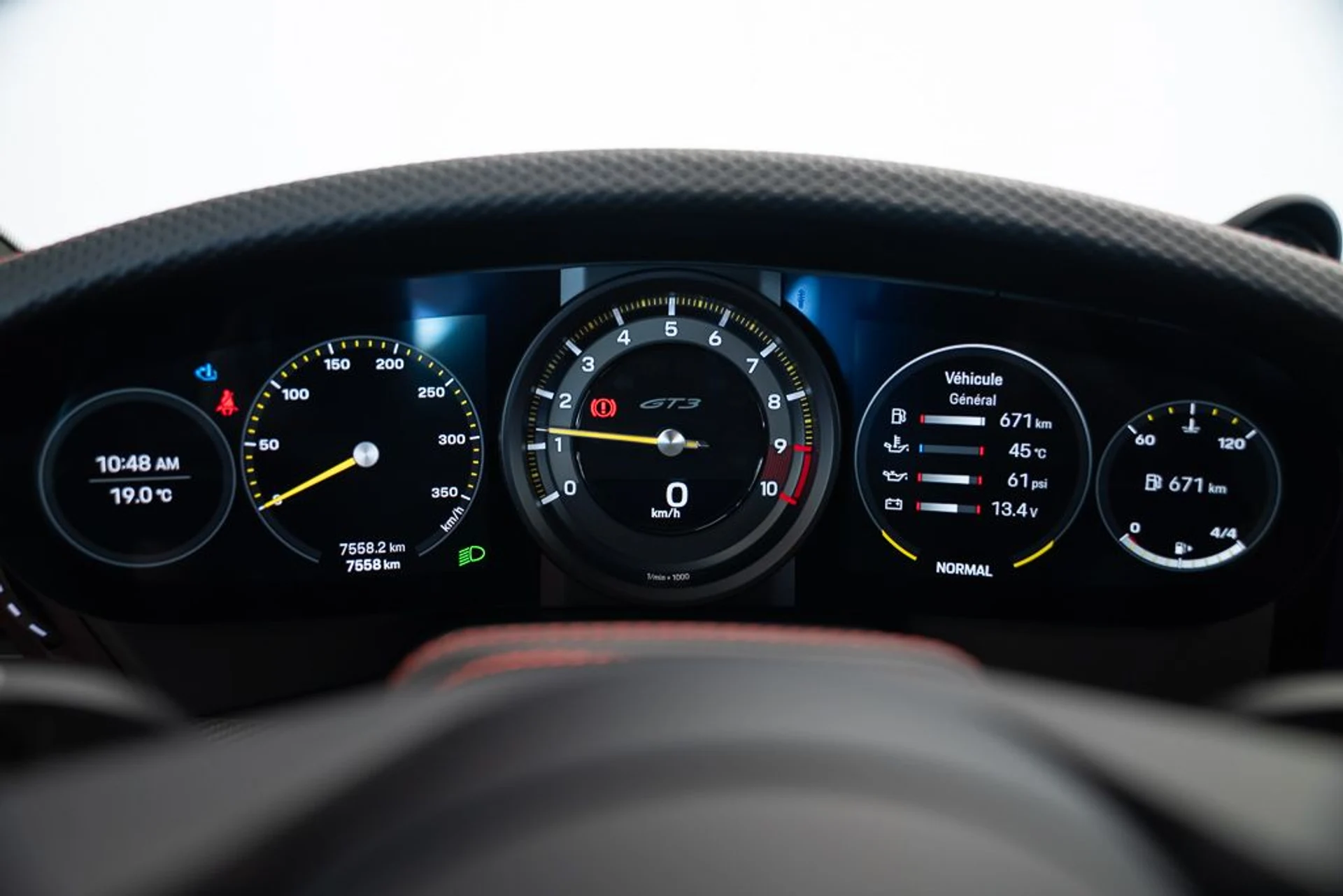 mph008_3499379528_porsche_911_2024_8084aafcac