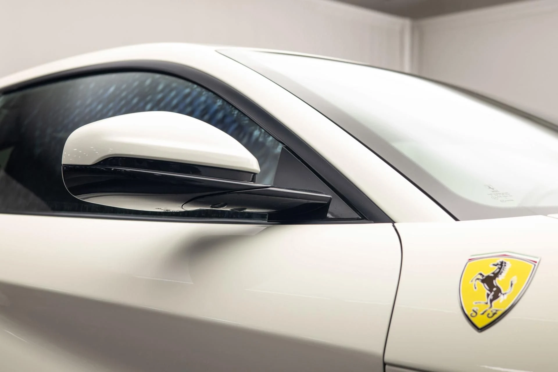 mph008_3513937067_Used_2014_Ferrari_F12berlinetta_Berlinetta_1755332490_98260d5a5d