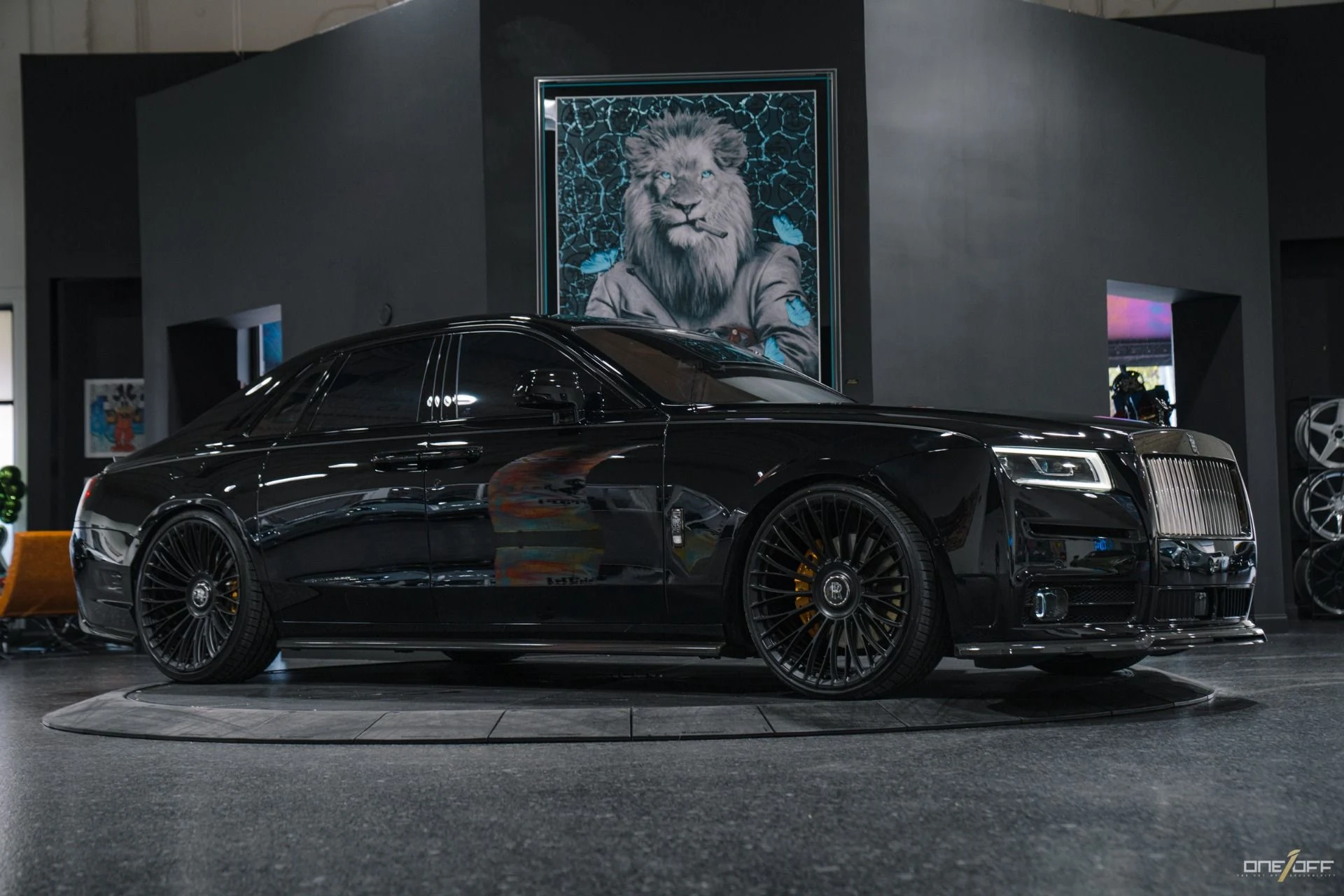 mph008_3521757561_Used_2022_Rolls_Royce_Black_Badge_Ghost_FULL_Urban_Design_Carbon_Kit_477_K_MSRP_Starlight_1759778193_add873c786