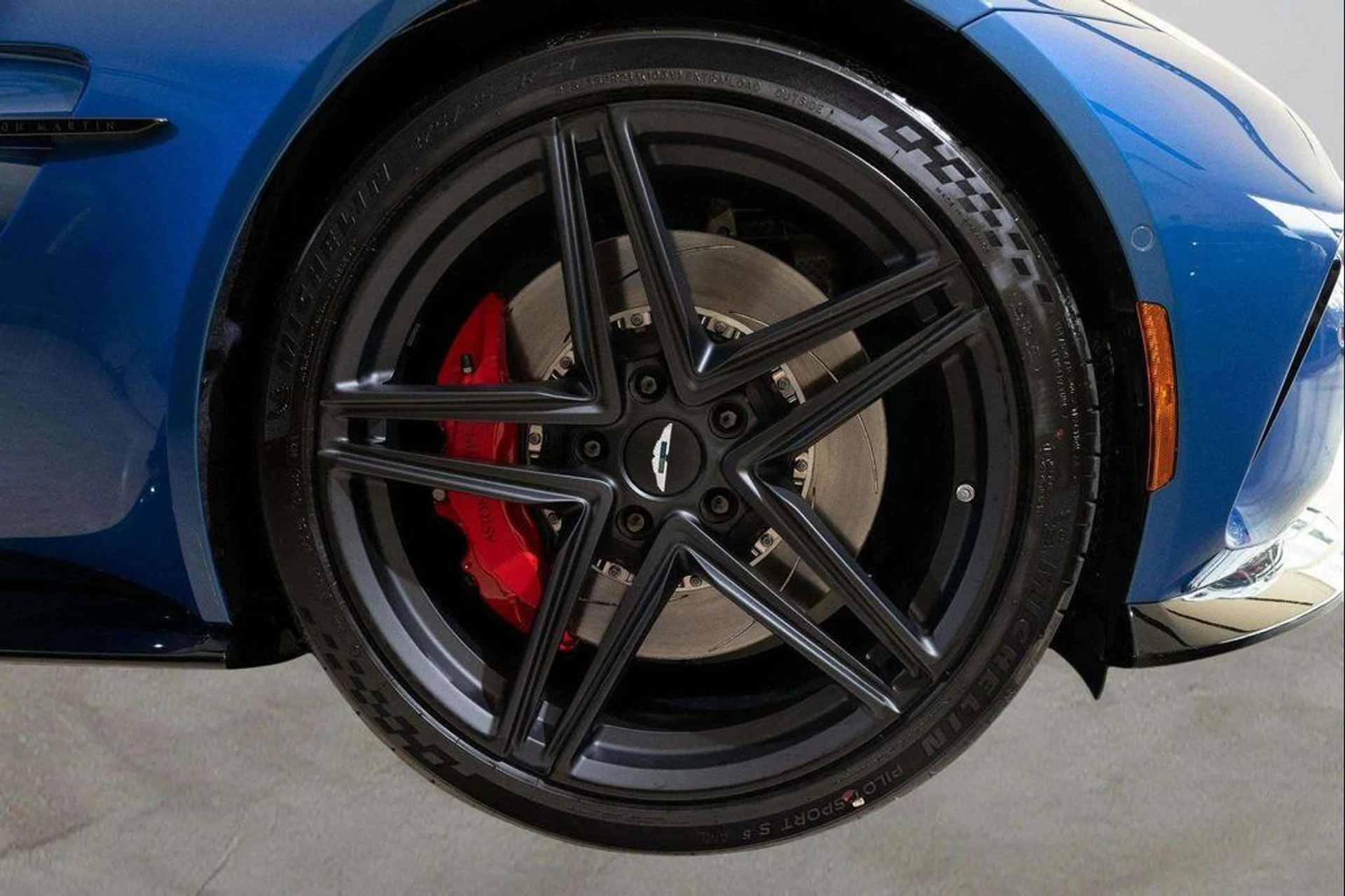 mph008_3522660538_fe_devh_V_Ljf_Rg_W_kb_Rz_Tuy06z8_Q_19abeb7aae