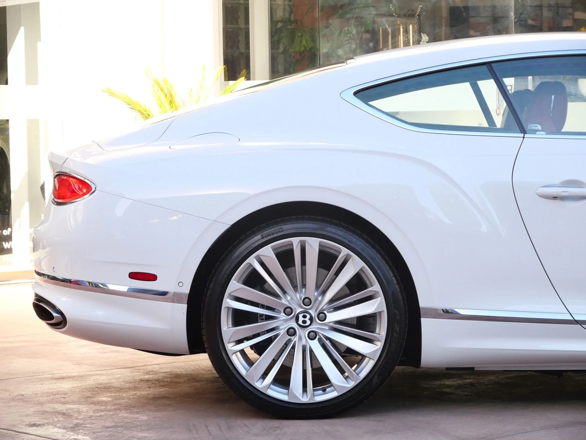 mph008_3525922098_93b32b8466e8431b243d072dbc6b160ax_2659d051a9