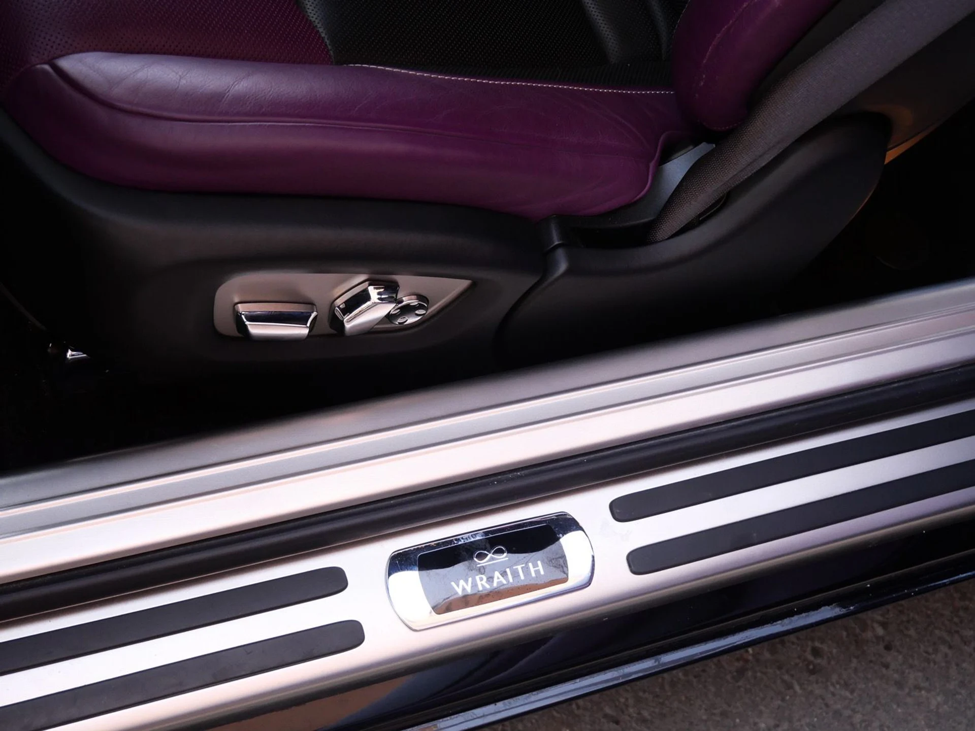 mph008_3530977811_62d2641fc3d50e7547a69cb801ef70d2x_8cbe2f3968