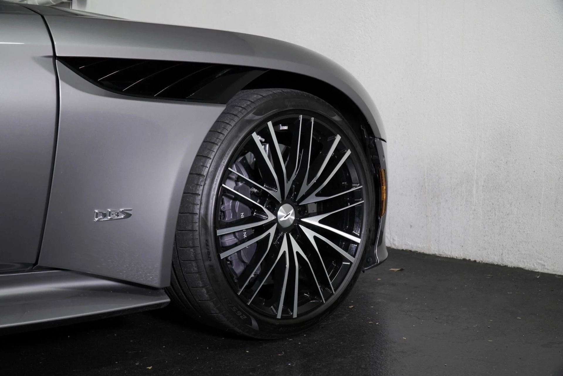 mph008_353158869_Used_2020_Aston_Martin_DBS_Superleggera_1767029161_3b86215e8d