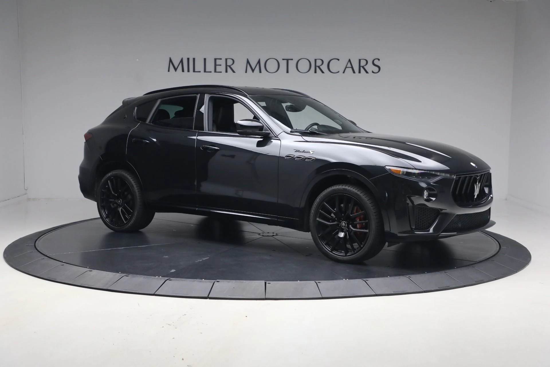 mph008_3531879789_Used_2023_Maserati_Levante_Modena_S_1779288060_51dcb97152