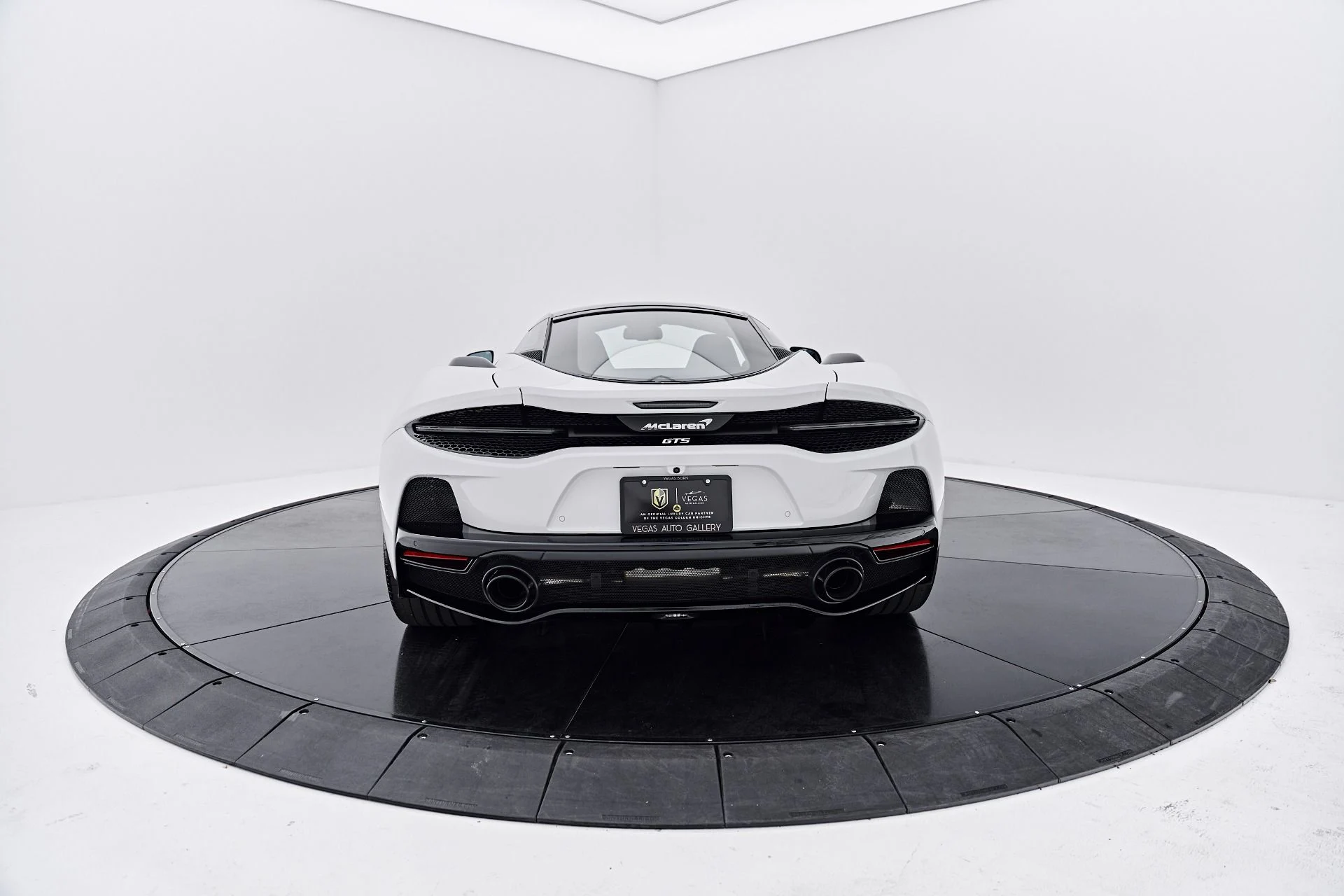 mph008_3536538102_Used_2025_Mc_Laren_GTS_1790357818_671ff32ca5