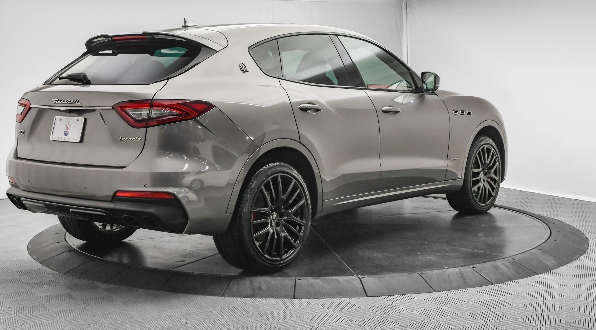 mph008_353822611_Used_2020_Maserati_Levante_S_Gran_Sport_1753430172_c44ff4802f