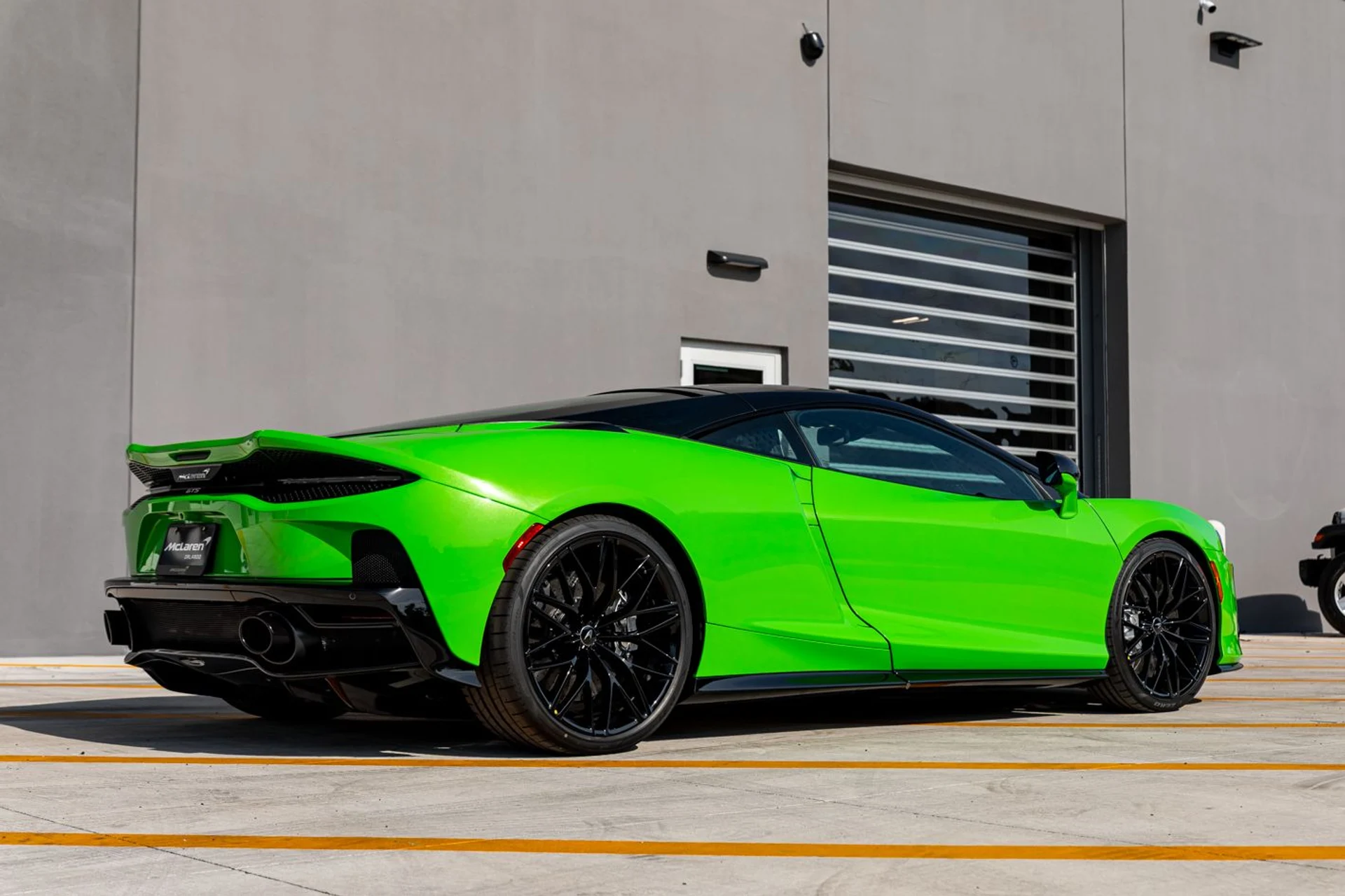 mph008_3544661307_517_p9_l_5b5bdcbaa8