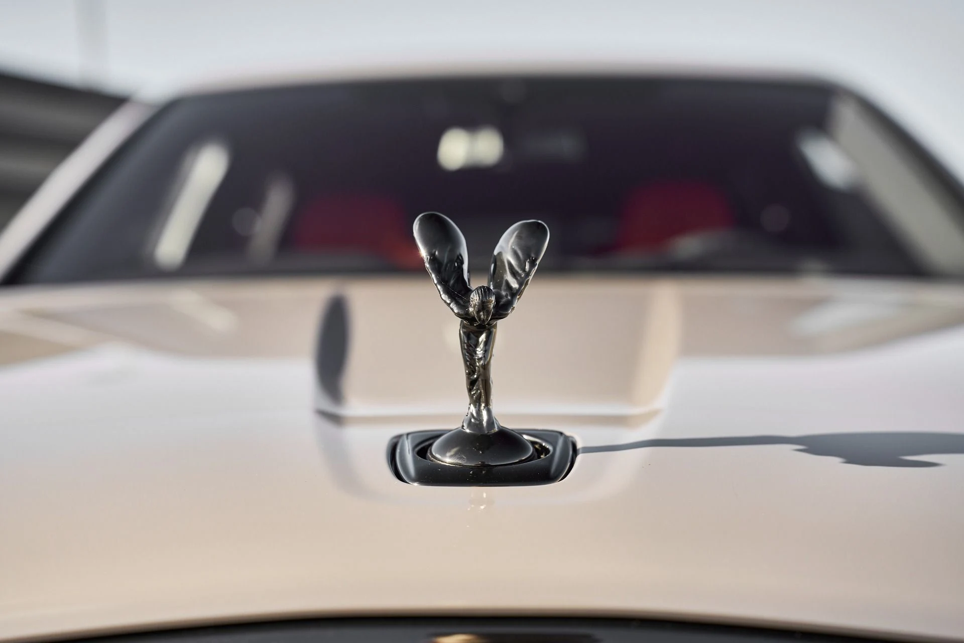 mph008_3569596195_Used_2025_Rolls_Royce_Cullinan_Black_Badge_1763084551_1c34177abb