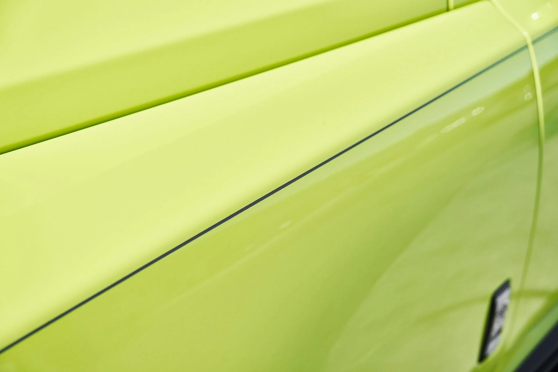 mph008_3572109592_Used_2024_Rolls_Royce_Cullinan_Base_1773162561_79858415d6