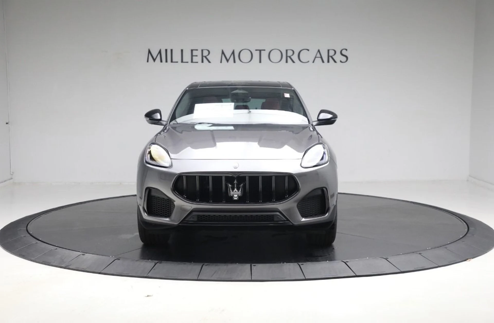 mph008_3573380977_New_2025_Maserati_Grecale_Modena_5dc195d934