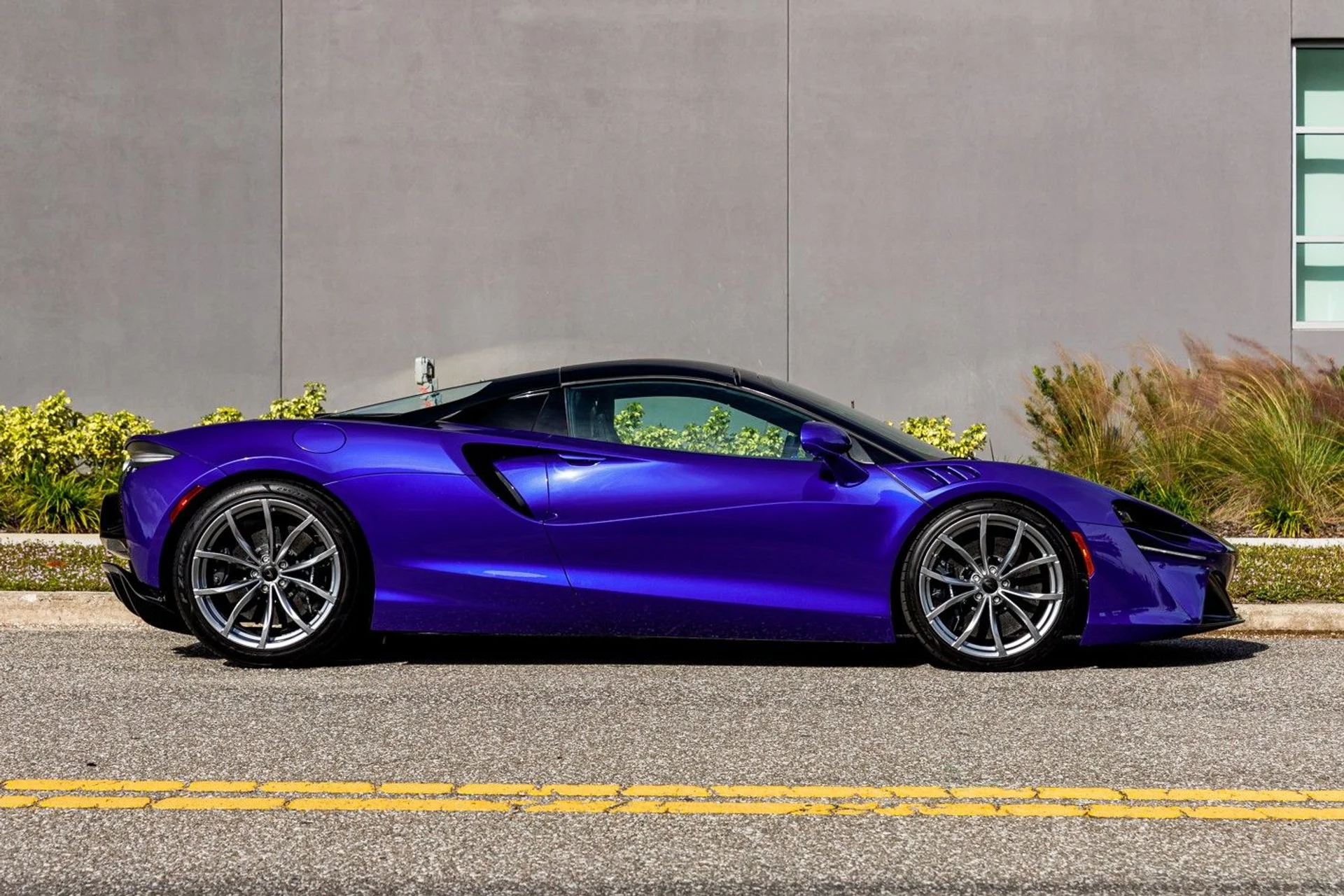 mph008_3575322266_620_p9_l_e126efa3f0