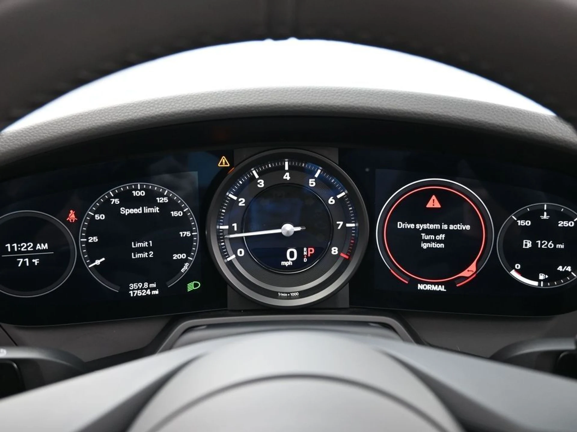 mph008_3576174572_5b7b5cd95181fe92f4d2b6148e8e6f68_ccf00038af