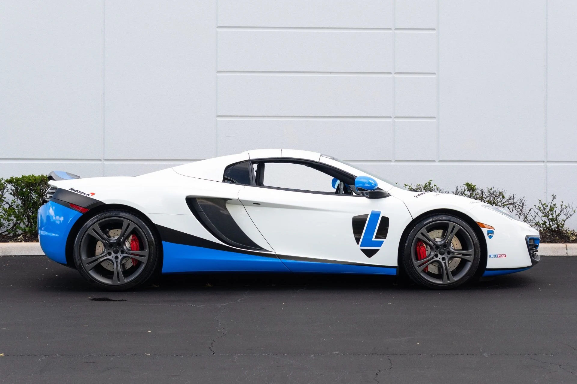 mph008_3582447067_Used_2013_Mc_Laren_MP_4_12_C_Spider_1779391397_8216c67091