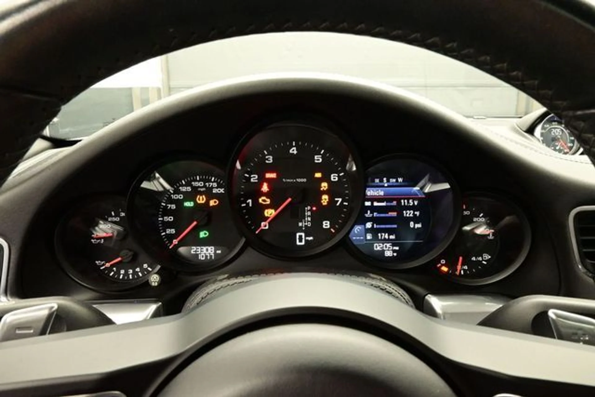 mph008_3584972494_2b6947b27a55194aa0ac59a578f890edx_57f10c0108