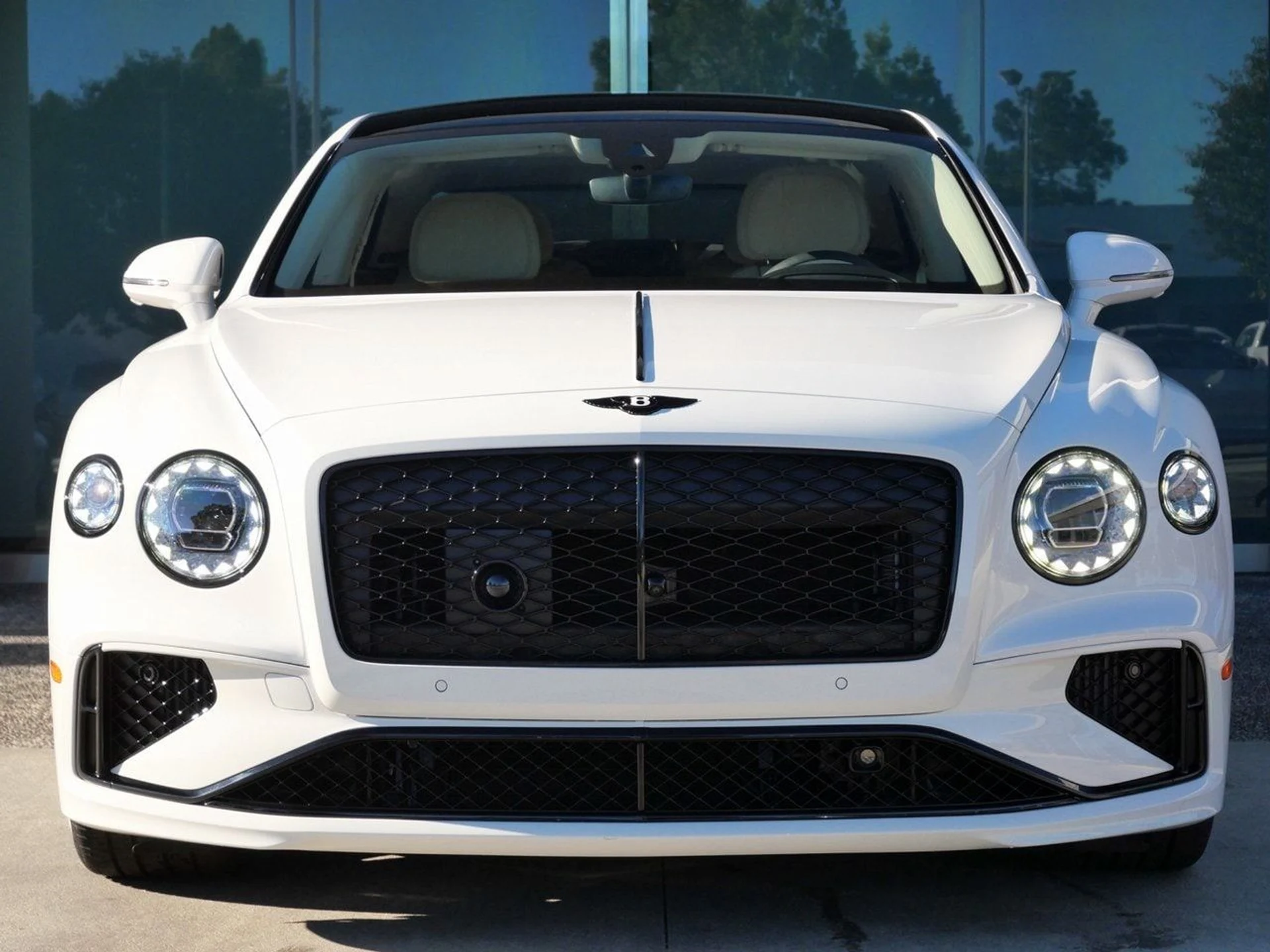 mph008_358711947_becc7439c30f3d92948eec14e7608213x_1ddb8db200