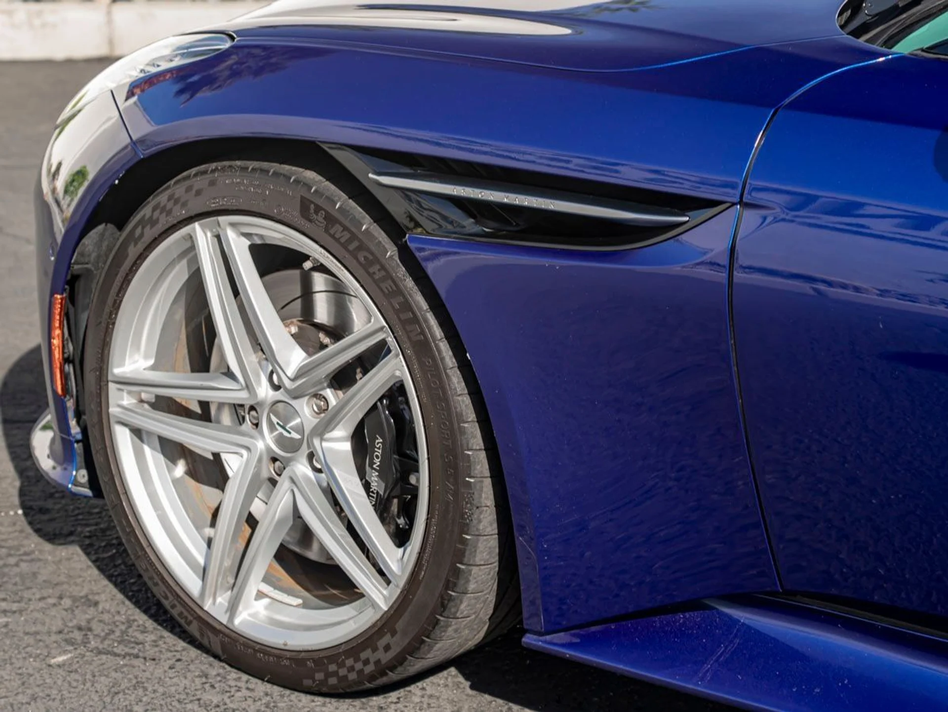 mph008_3588804435_9_a7e7b9c9a2