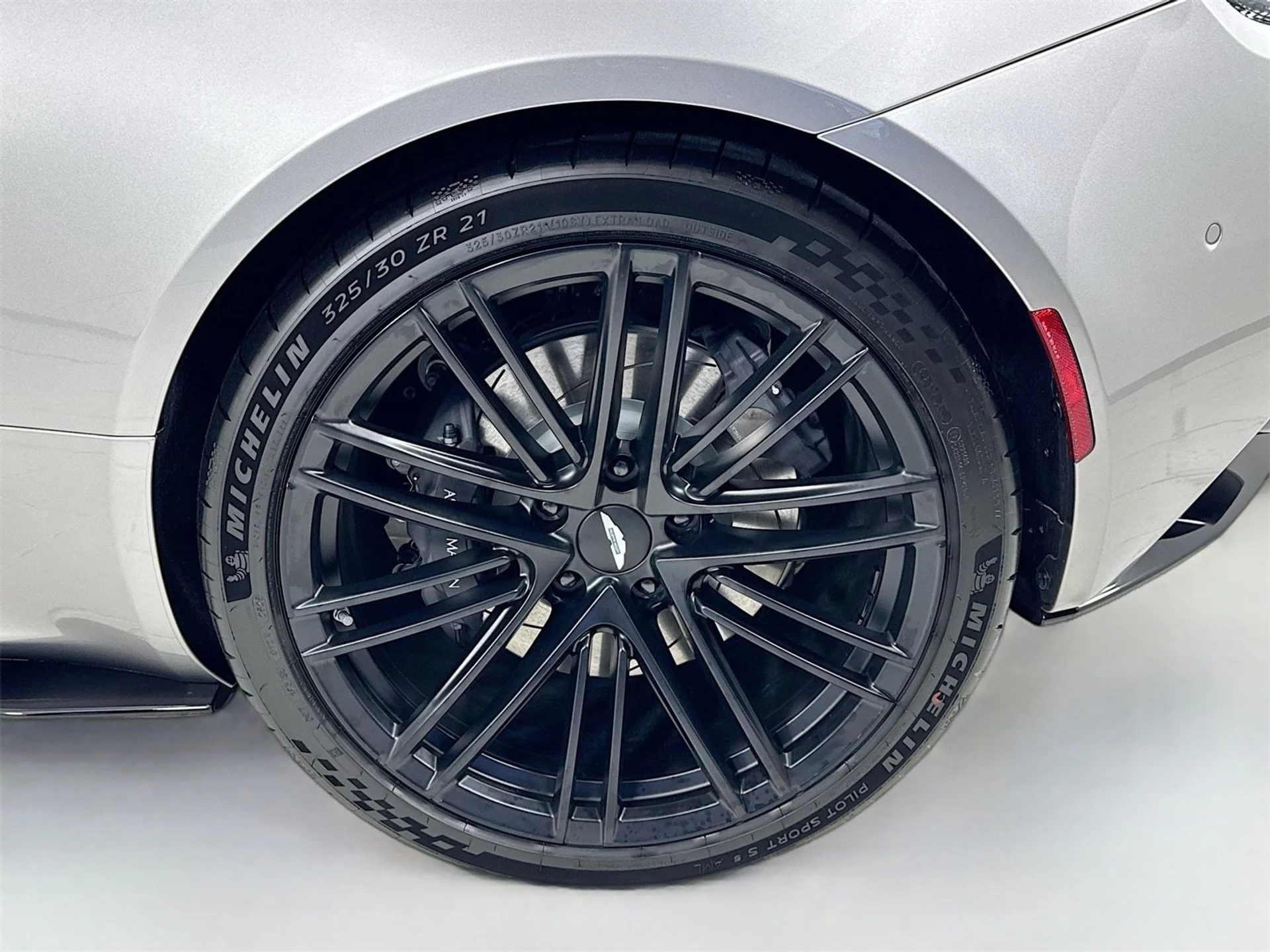 mph008_358933368_14575ee7f72a03ff157e0e75523918fdx_c93be21c8a